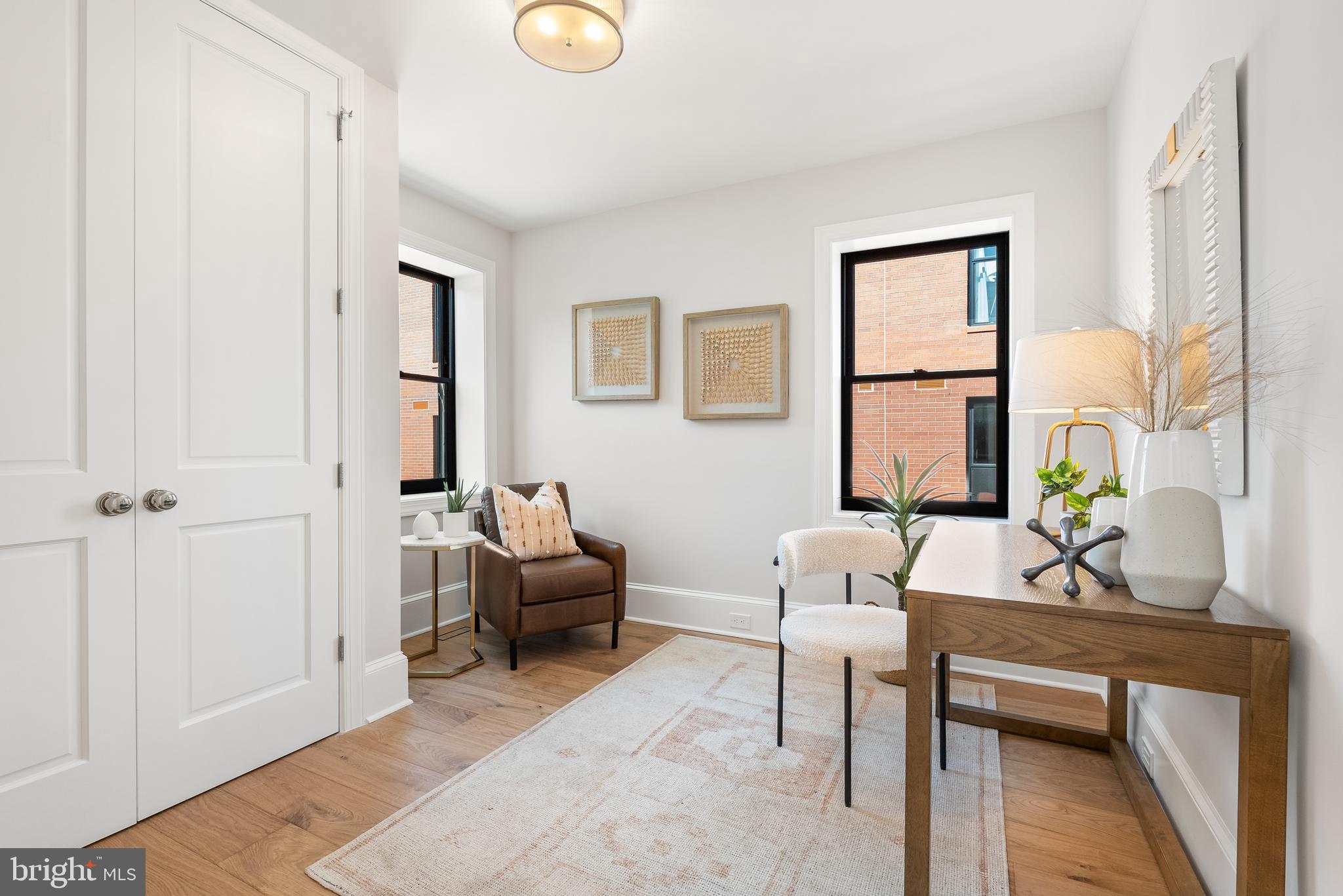 LOGAN CIRCLE - Residential