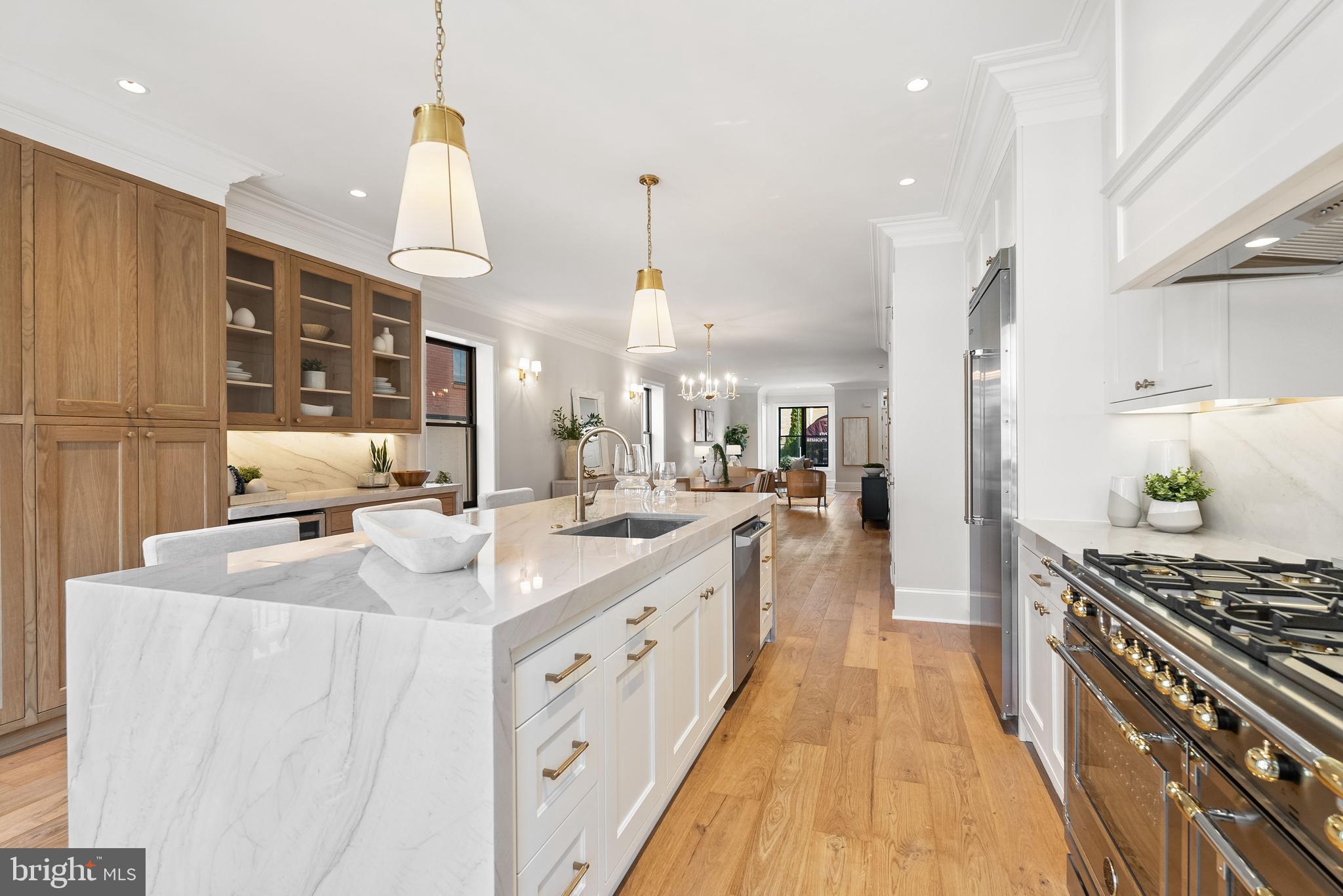LOGAN CIRCLE - Residential