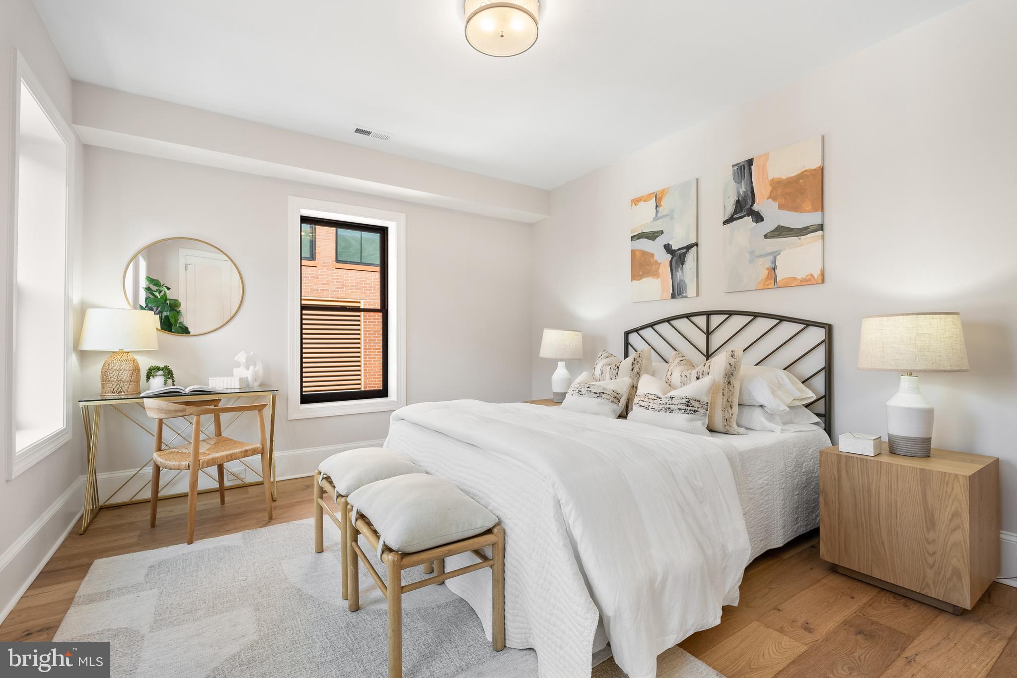 LOGAN CIRCLE - Residential