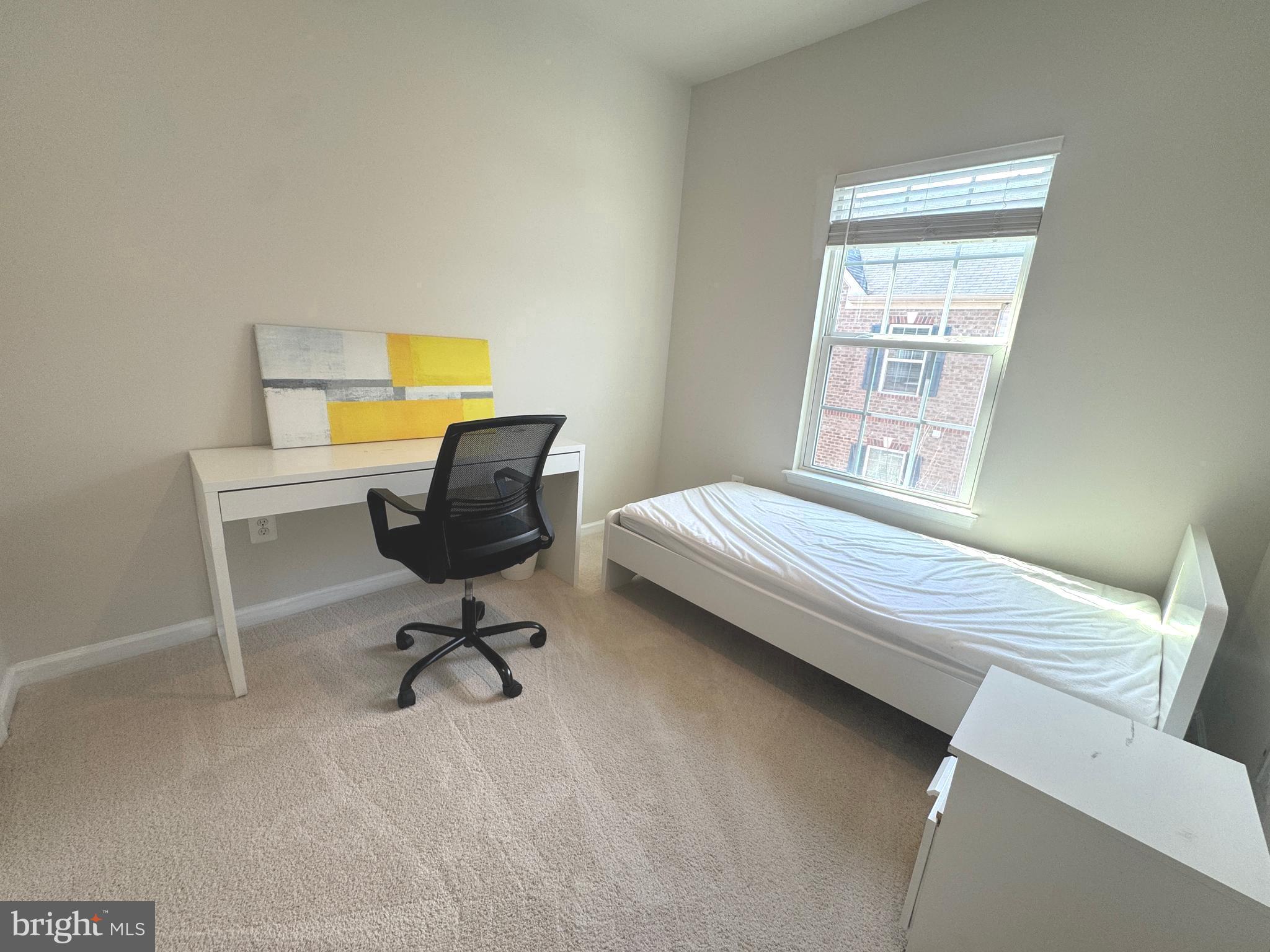 GREENBELT STATION - Residential