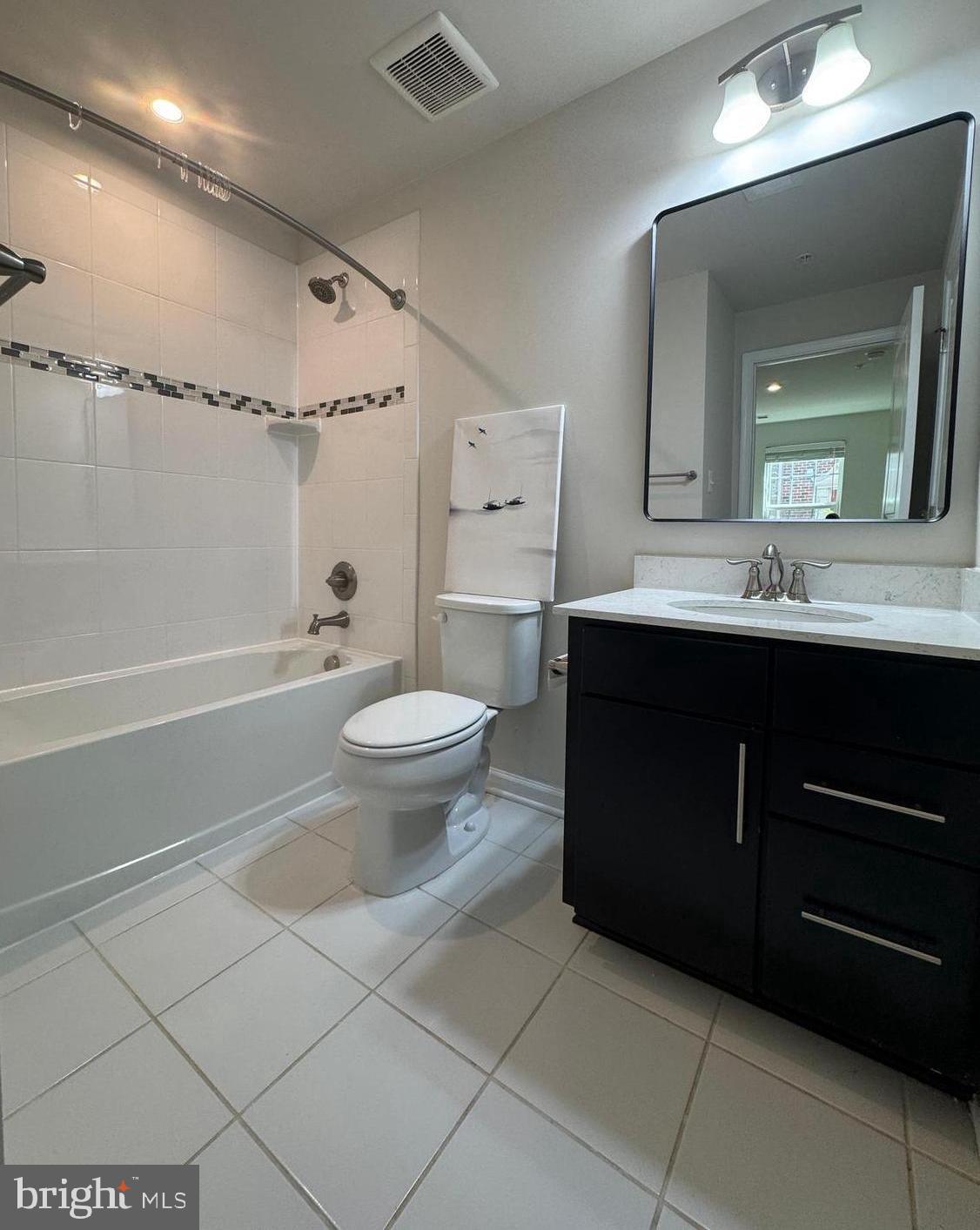 GREENBELT STATION - Residential