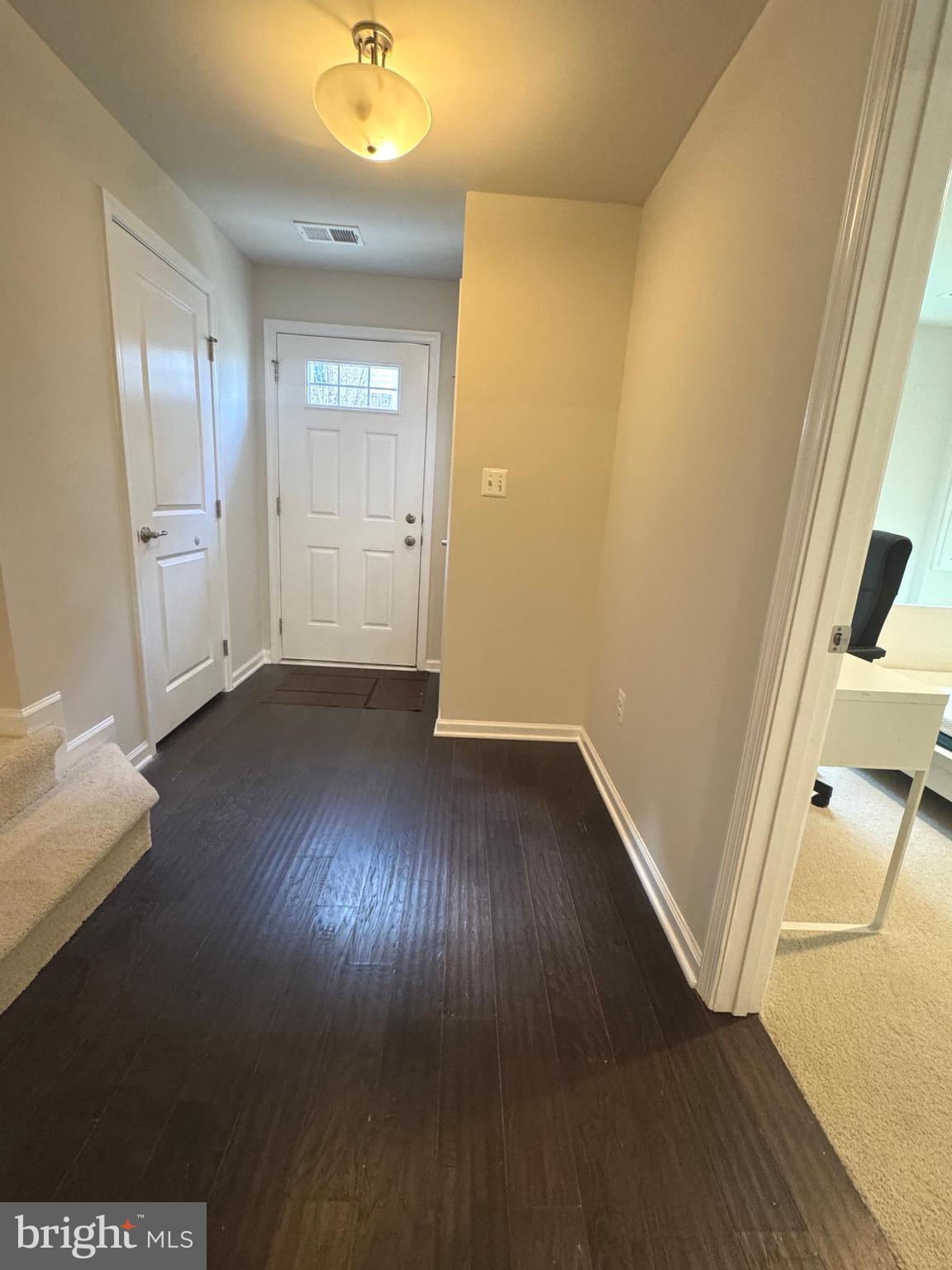 GREENBELT STATION - Residential