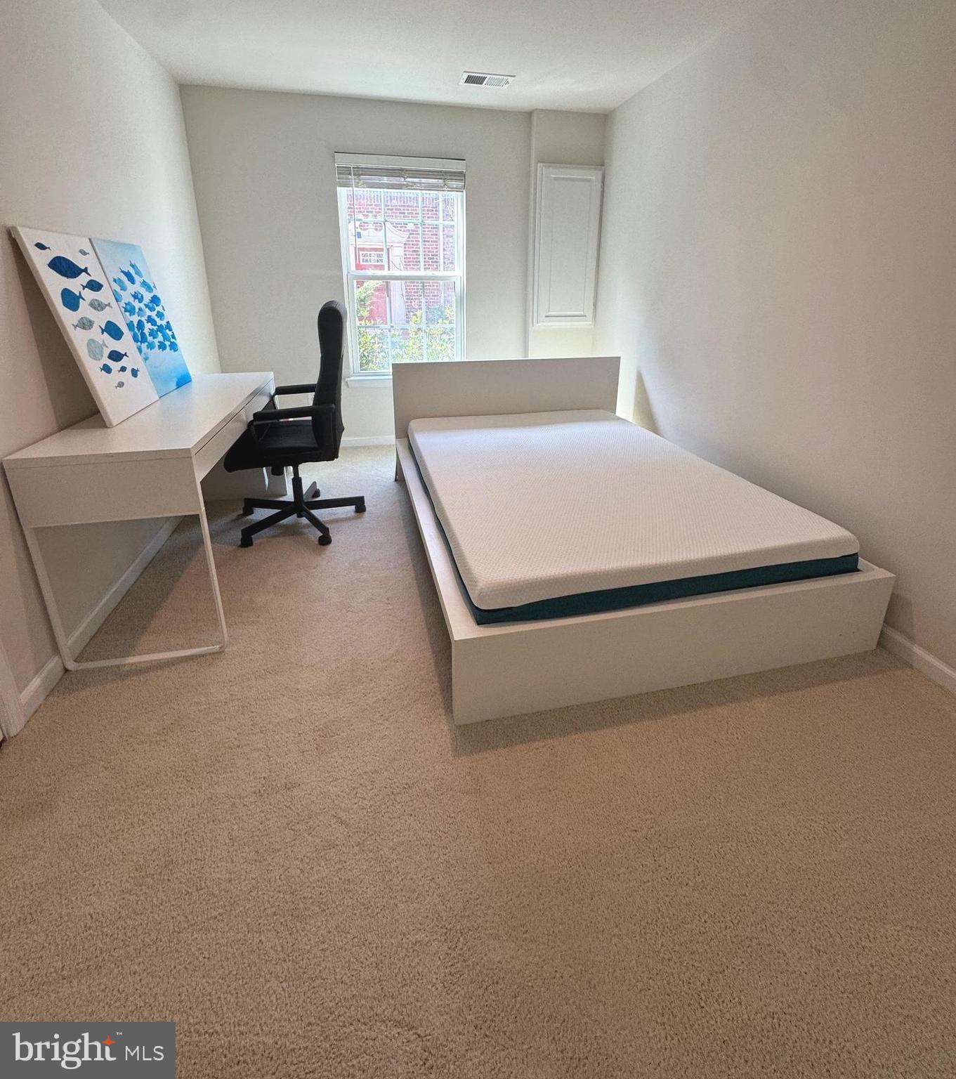 GREENBELT STATION - Residential