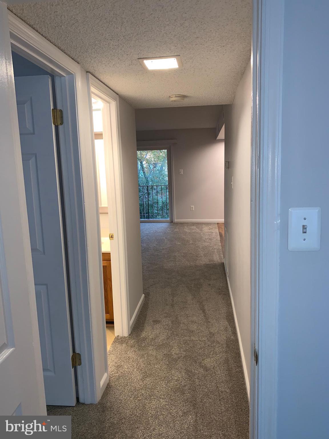 SECOND ANTIETAM - Residential Lease