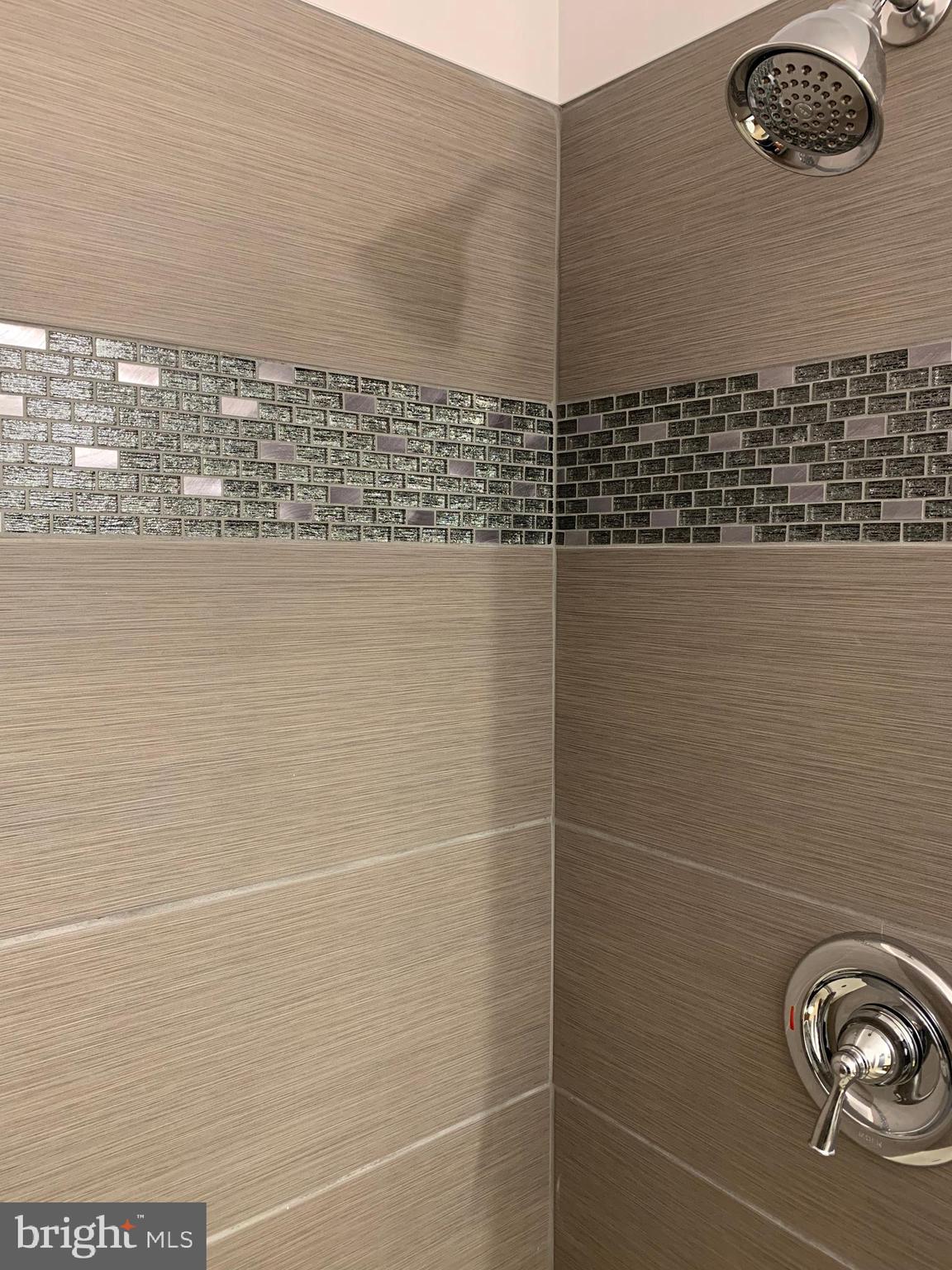 SECOND ANTIETAM - Residential Lease