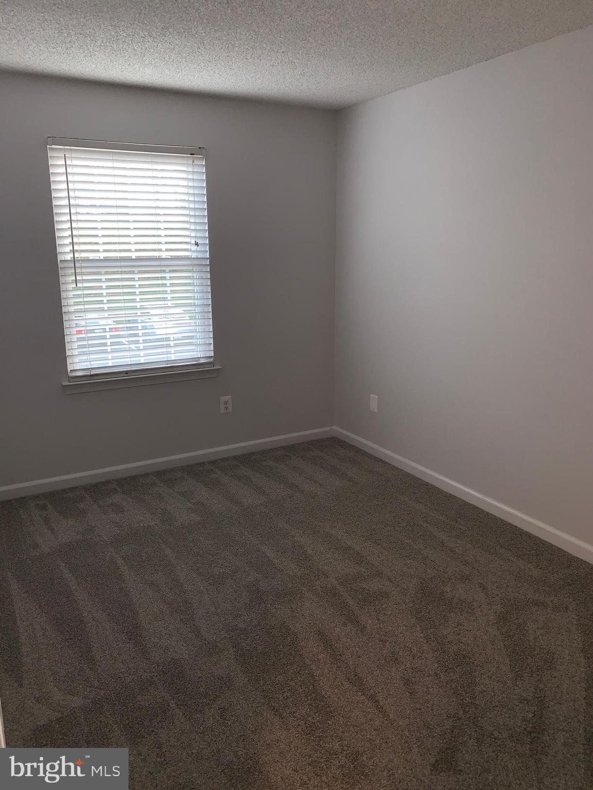 SECOND ANTIETAM - Residential Lease