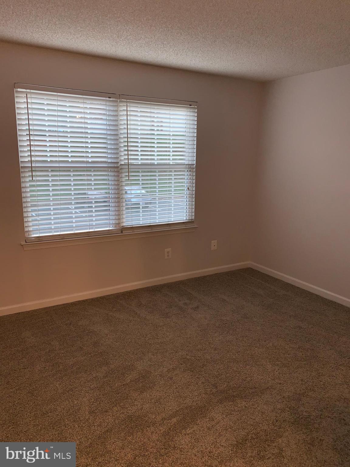 SECOND ANTIETAM - Residential Lease