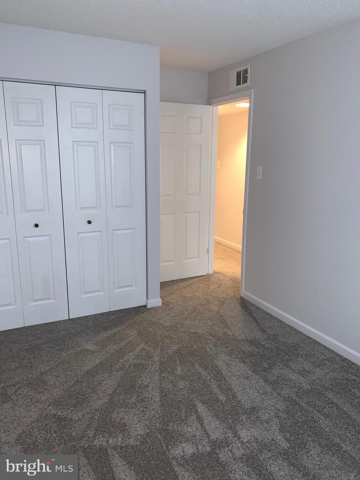 SECOND ANTIETAM - Residential Lease