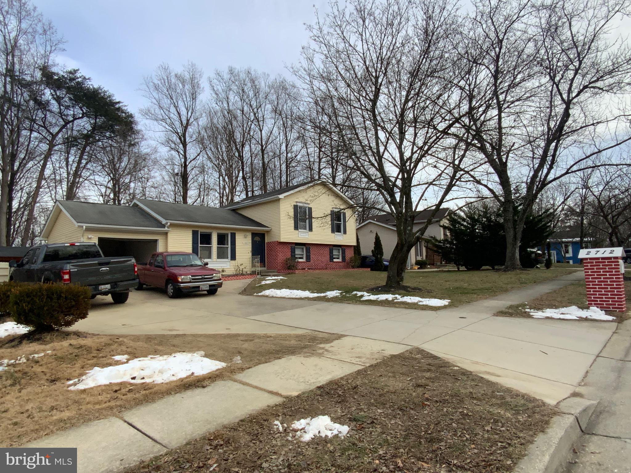 FORESTVILLE CENTER - Residential