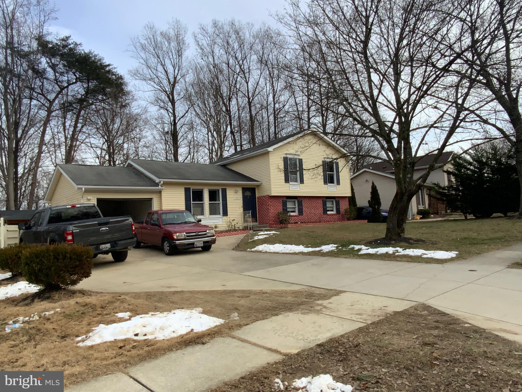 FORESTVILLE CENTER - Residential