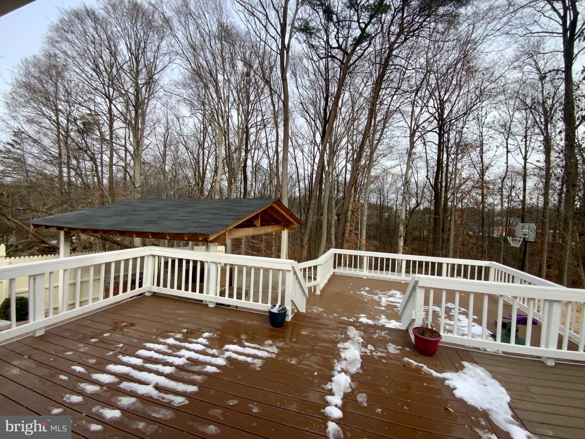 FORESTVILLE CENTER - Residential