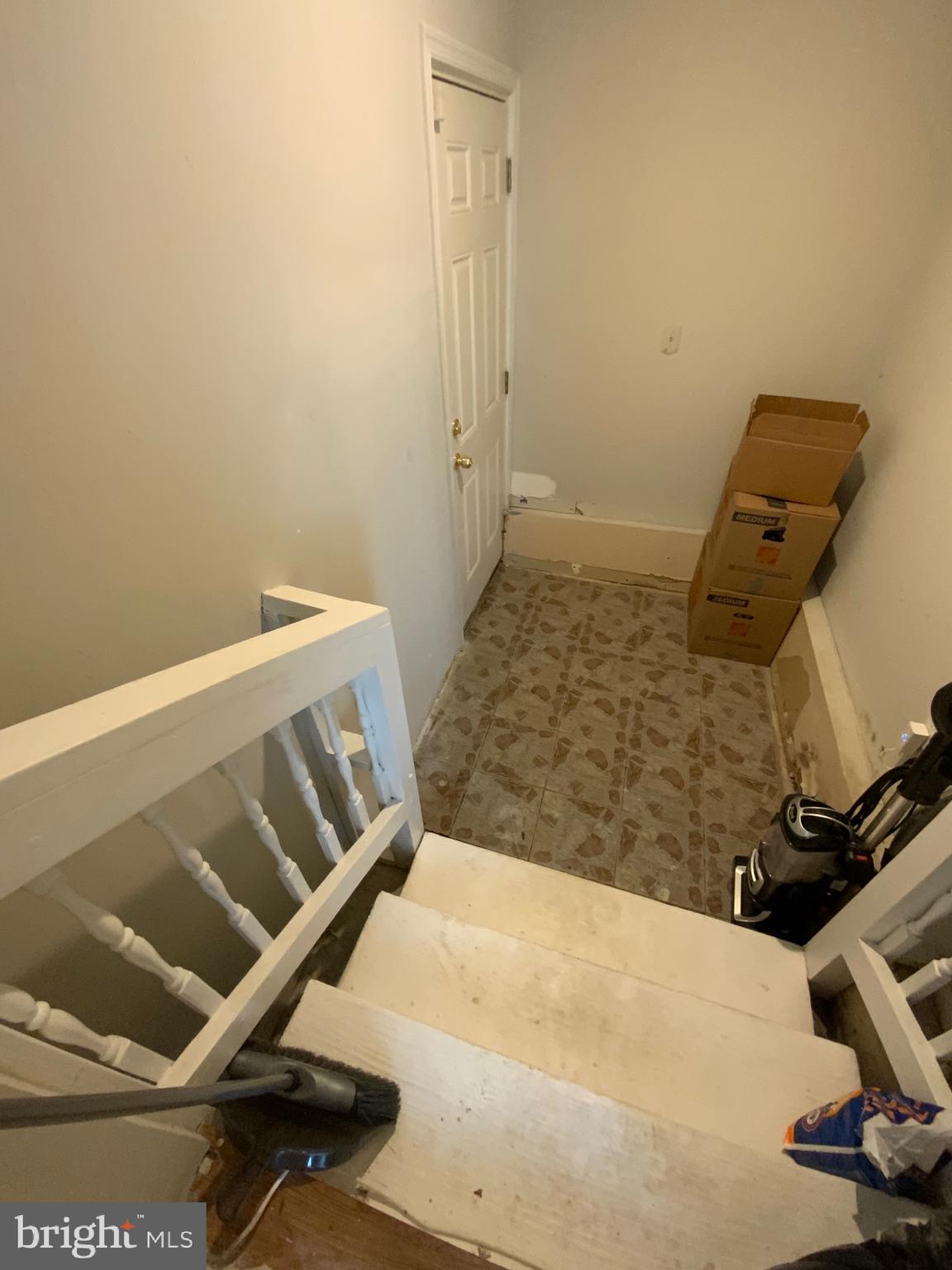 FORESTVILLE CENTER - Residential