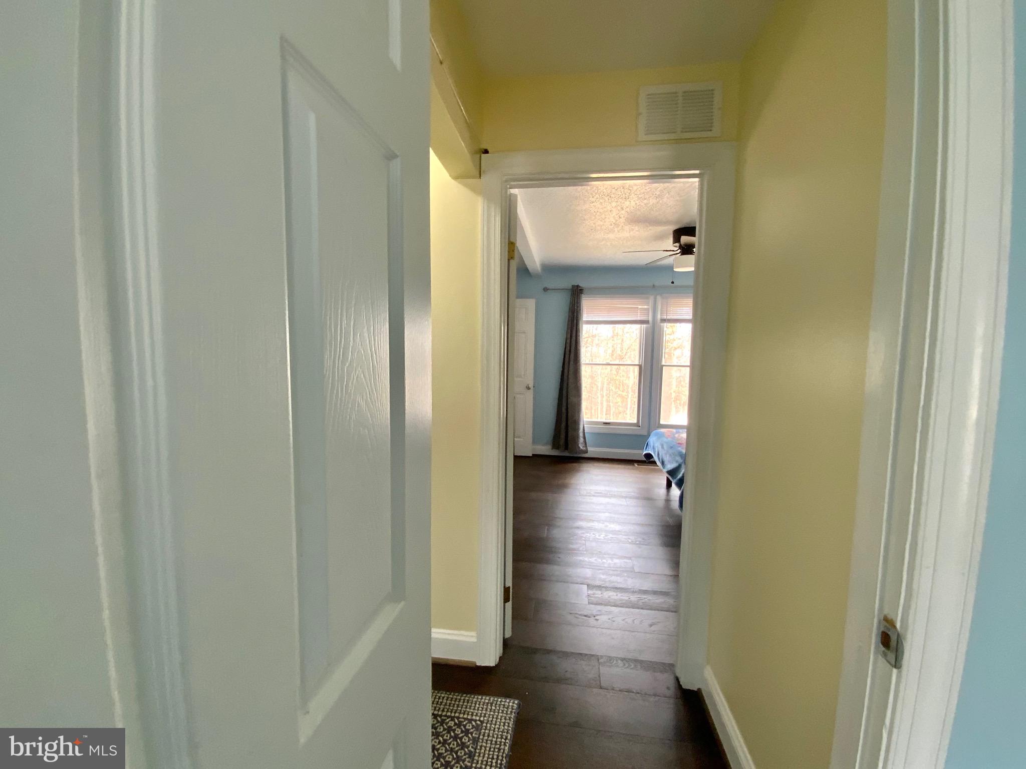 FORESTVILLE CENTER - Residential