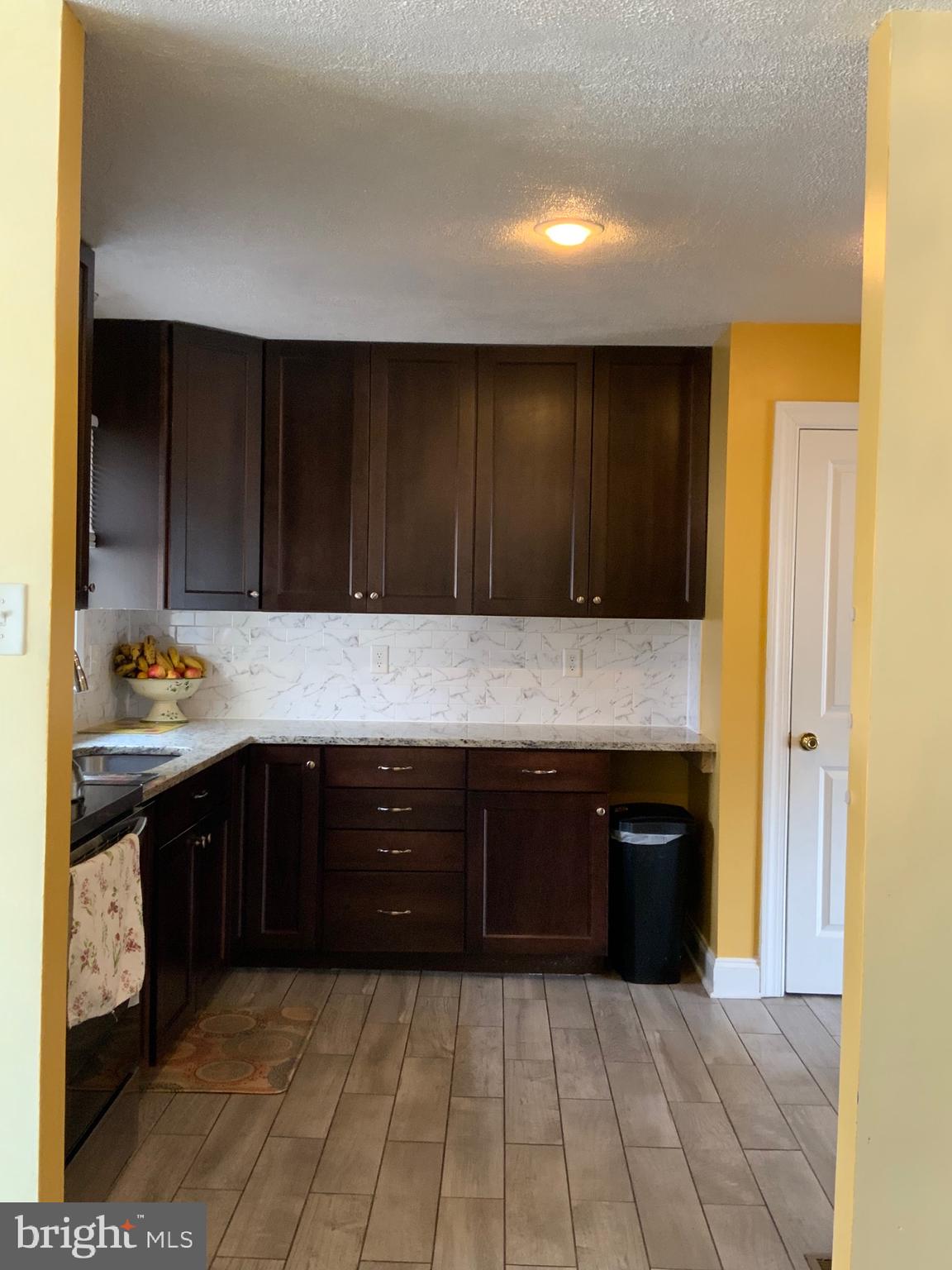 FORESTVILLE CENTER - Residential