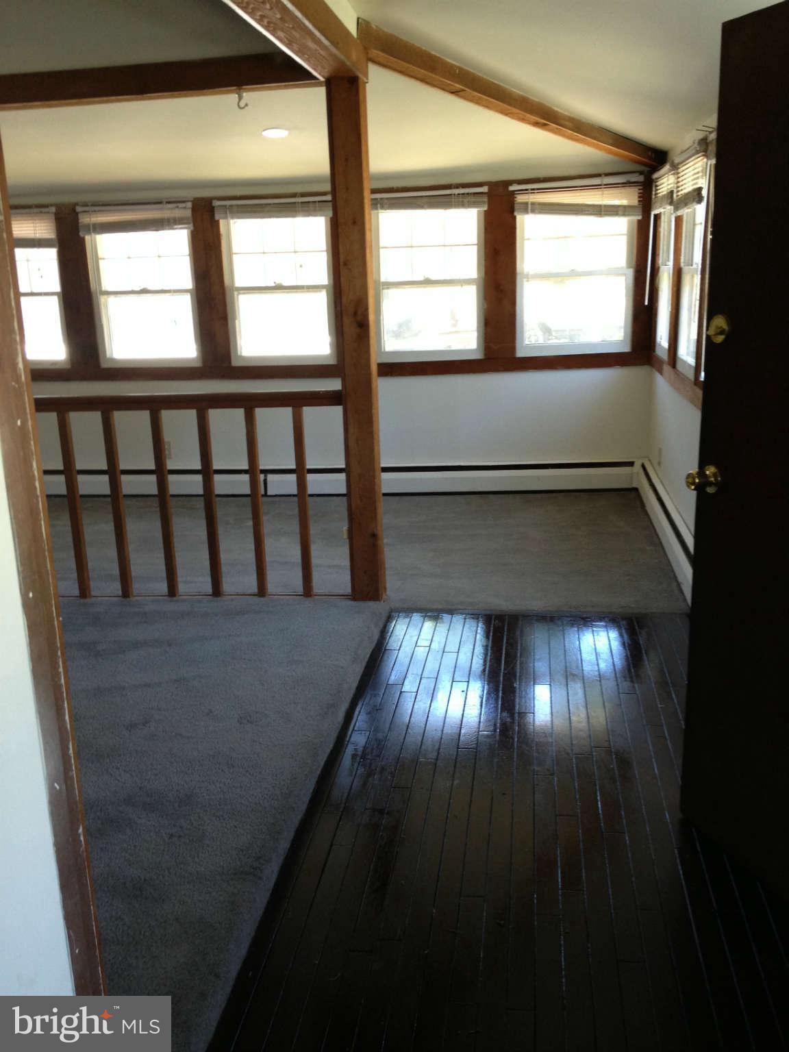 IDLEWILDE ACRES - Residential