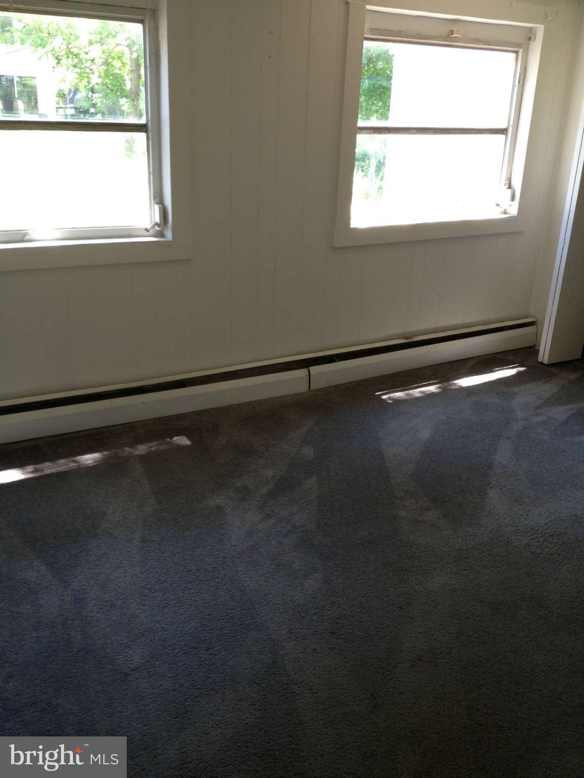 IDLEWILDE ACRES - Residential