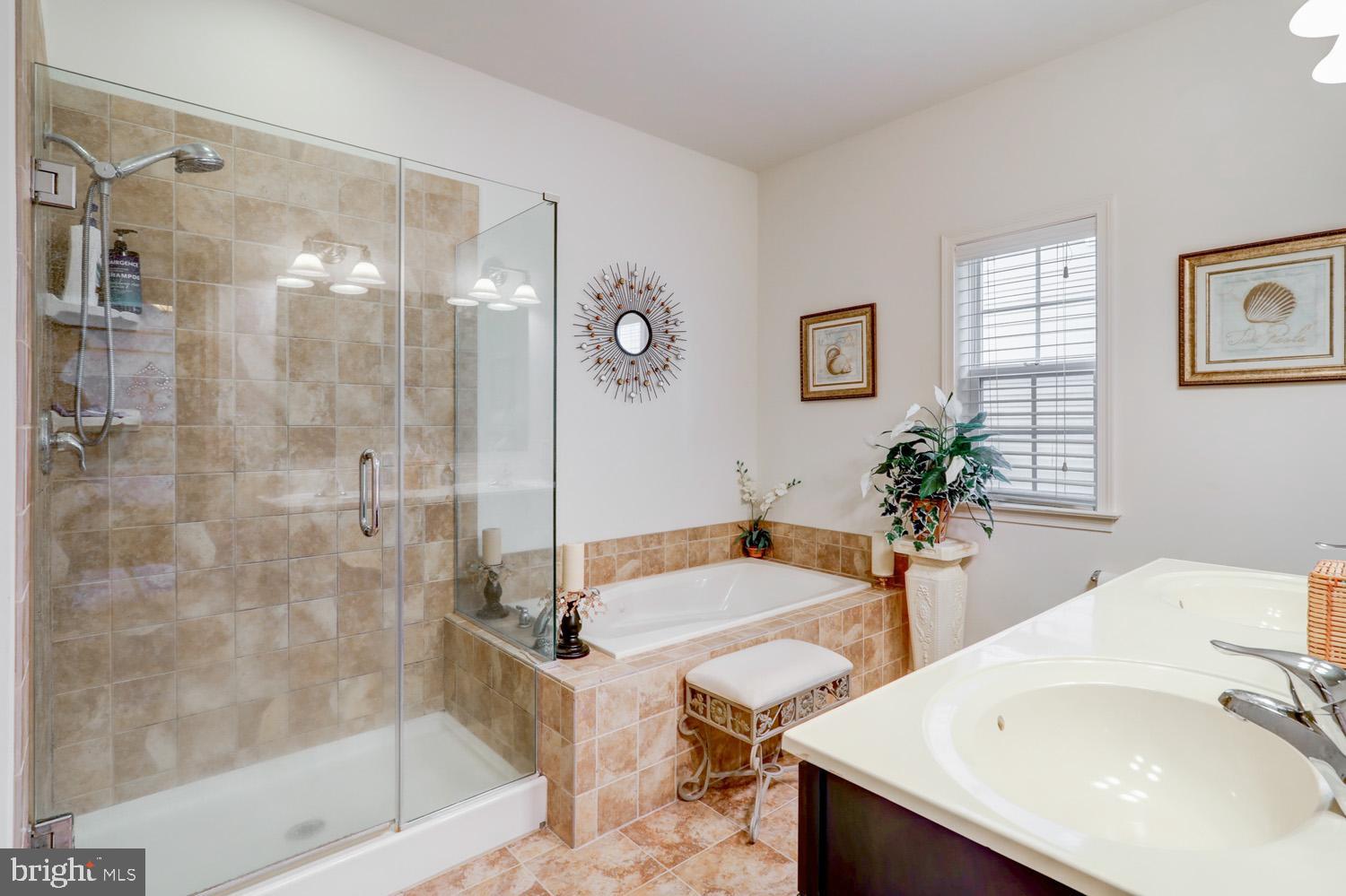 WORTHINGTON - Residential