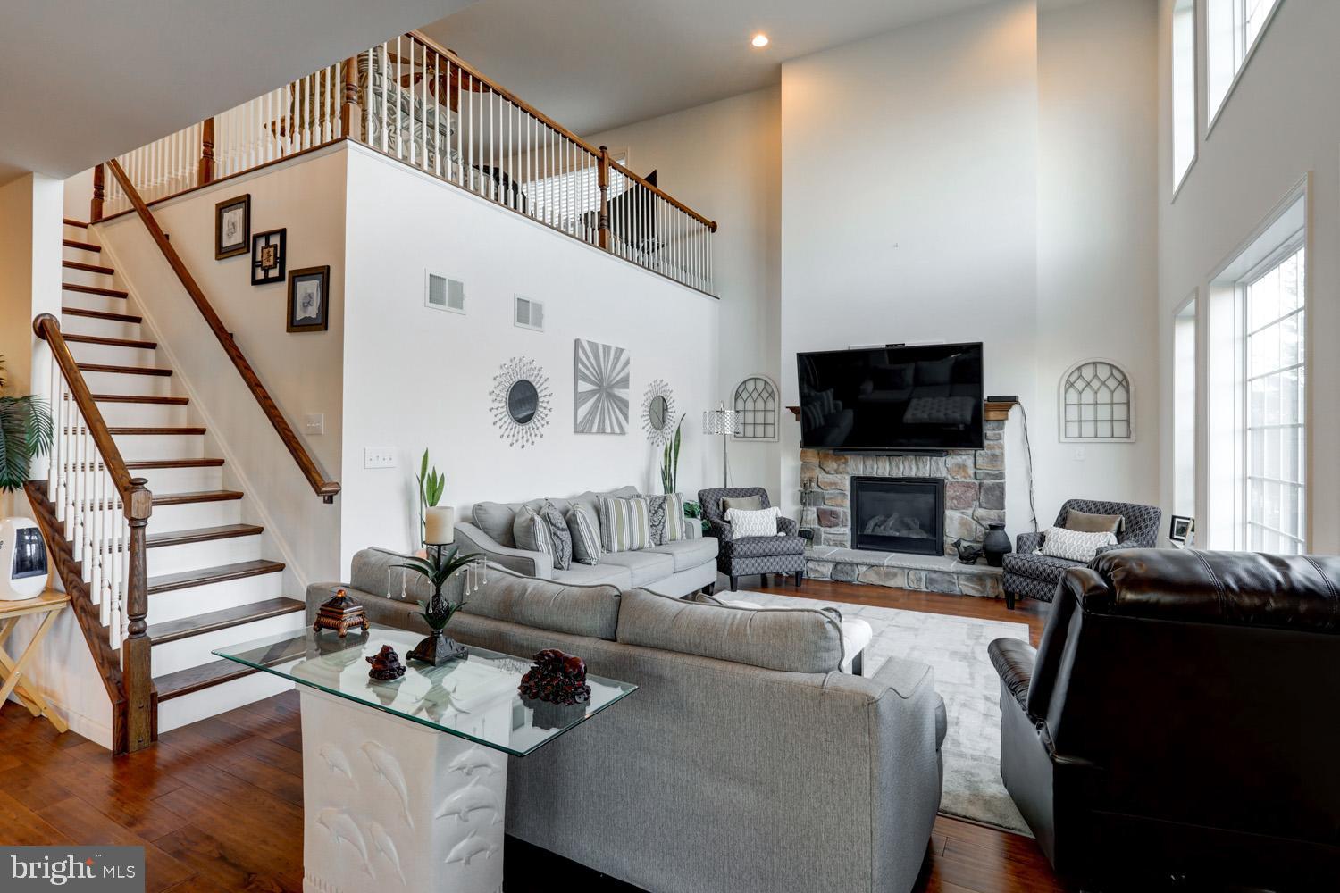 WORTHINGTON - Residential