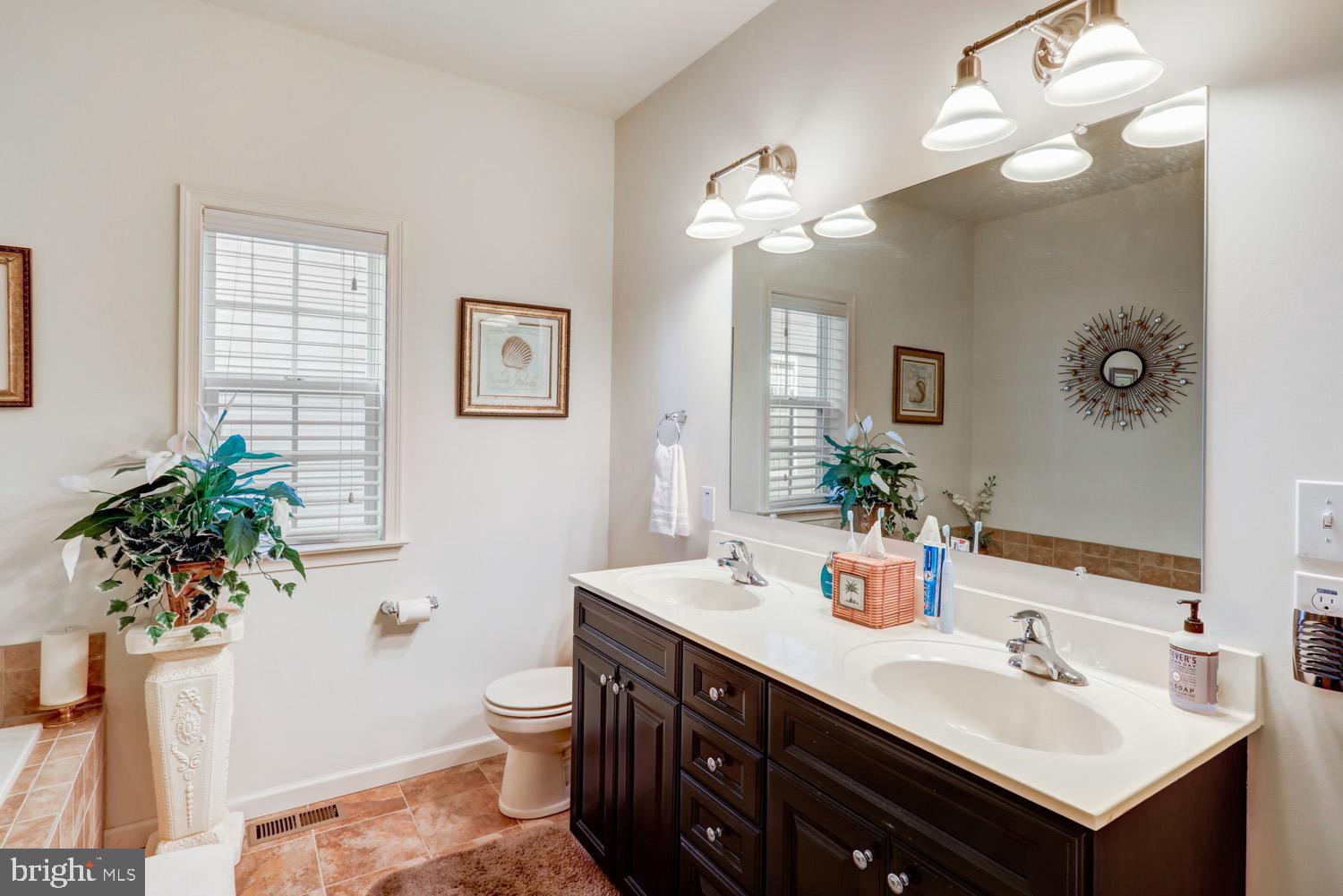 WORTHINGTON - Residential