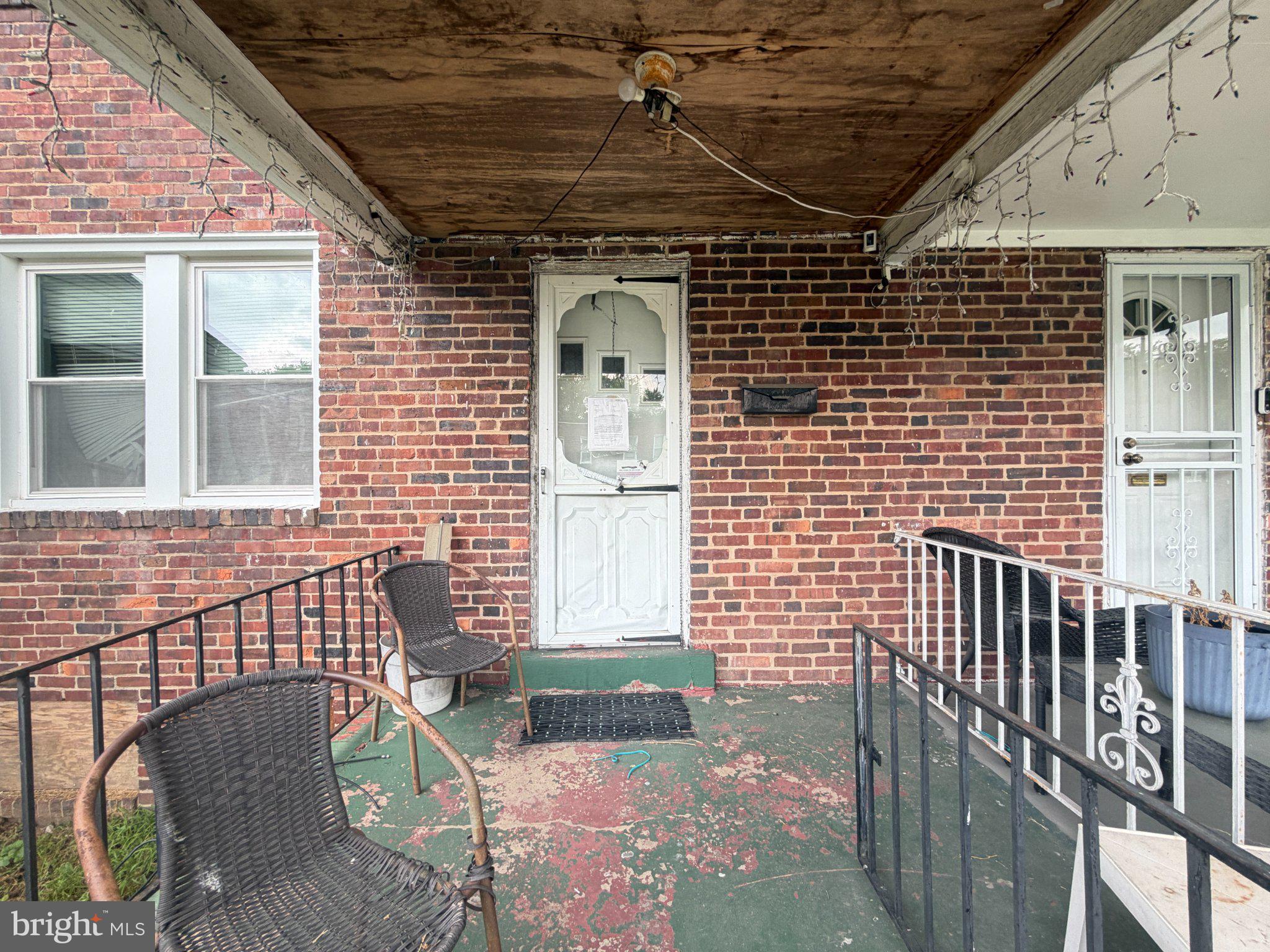 1202 ASHBURTON STREET