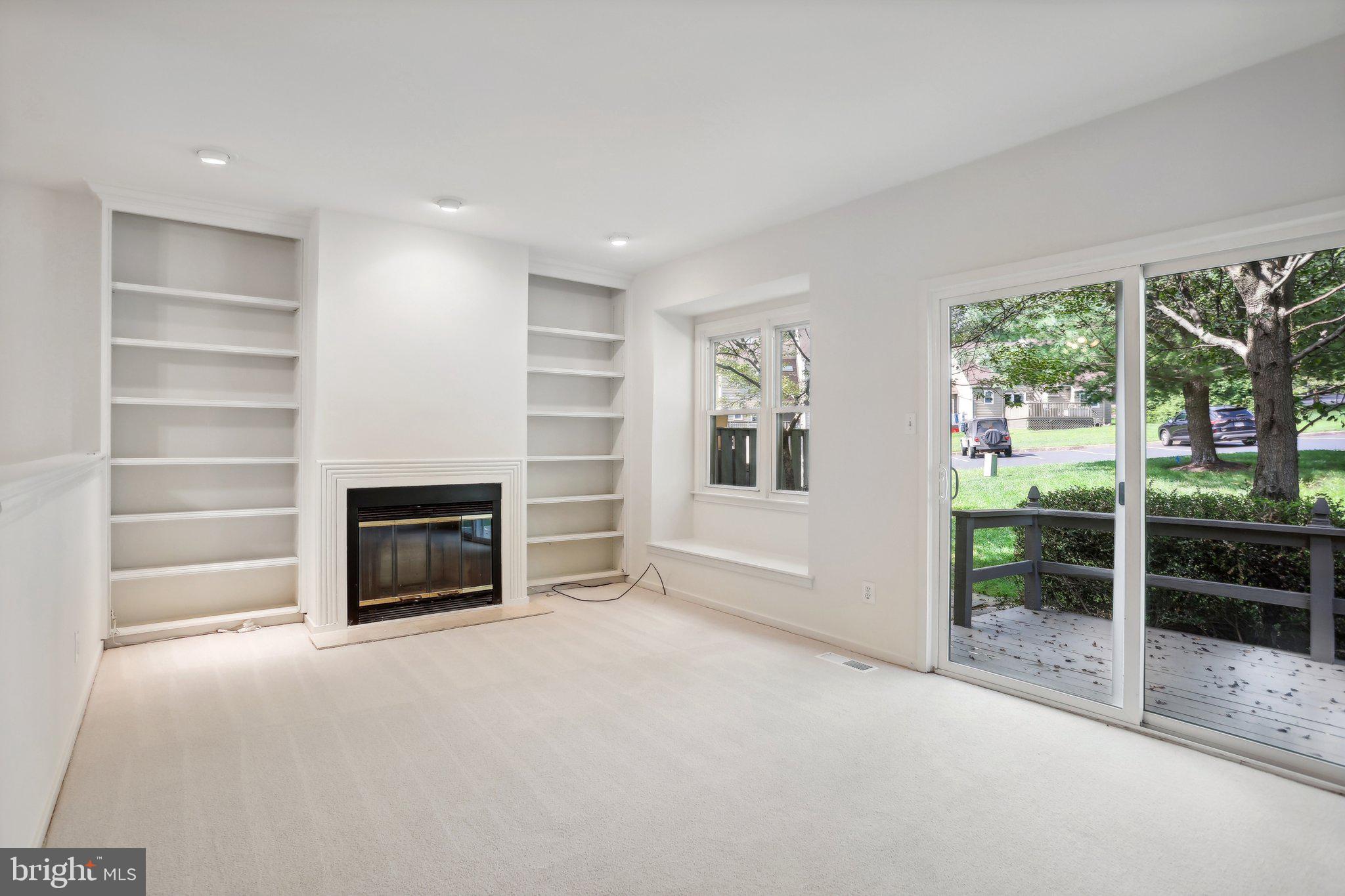 3202 EATON COURT