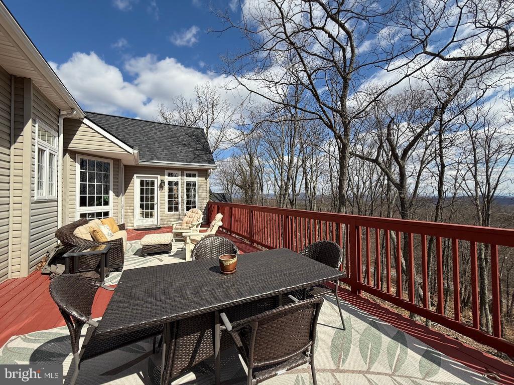 THE WOODS - Residential