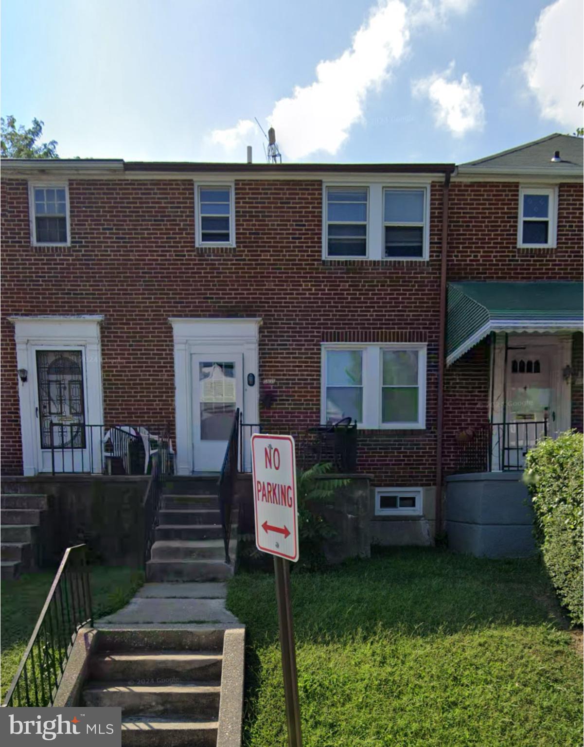 Investment opportunity. Easy fix n flip. Updated plumbing, electrical and hvac . Not much work to get this one ready to rent!