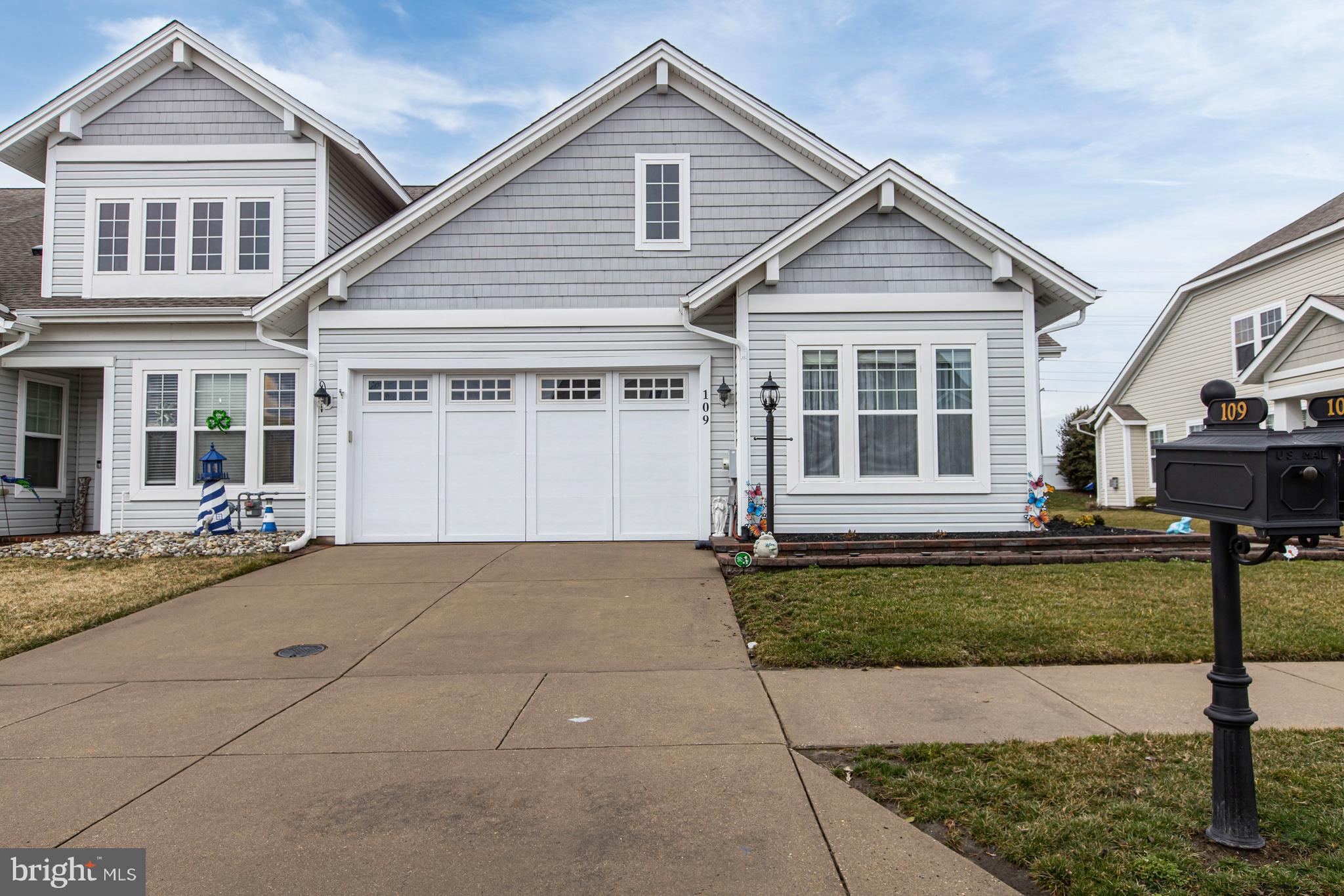 109 WHISTLING DUCK DRIVE