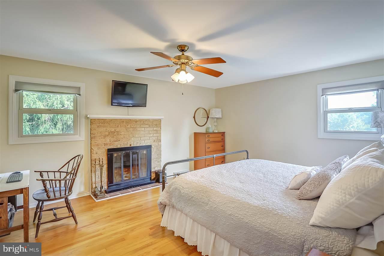 CHAPEL HILL - Residential