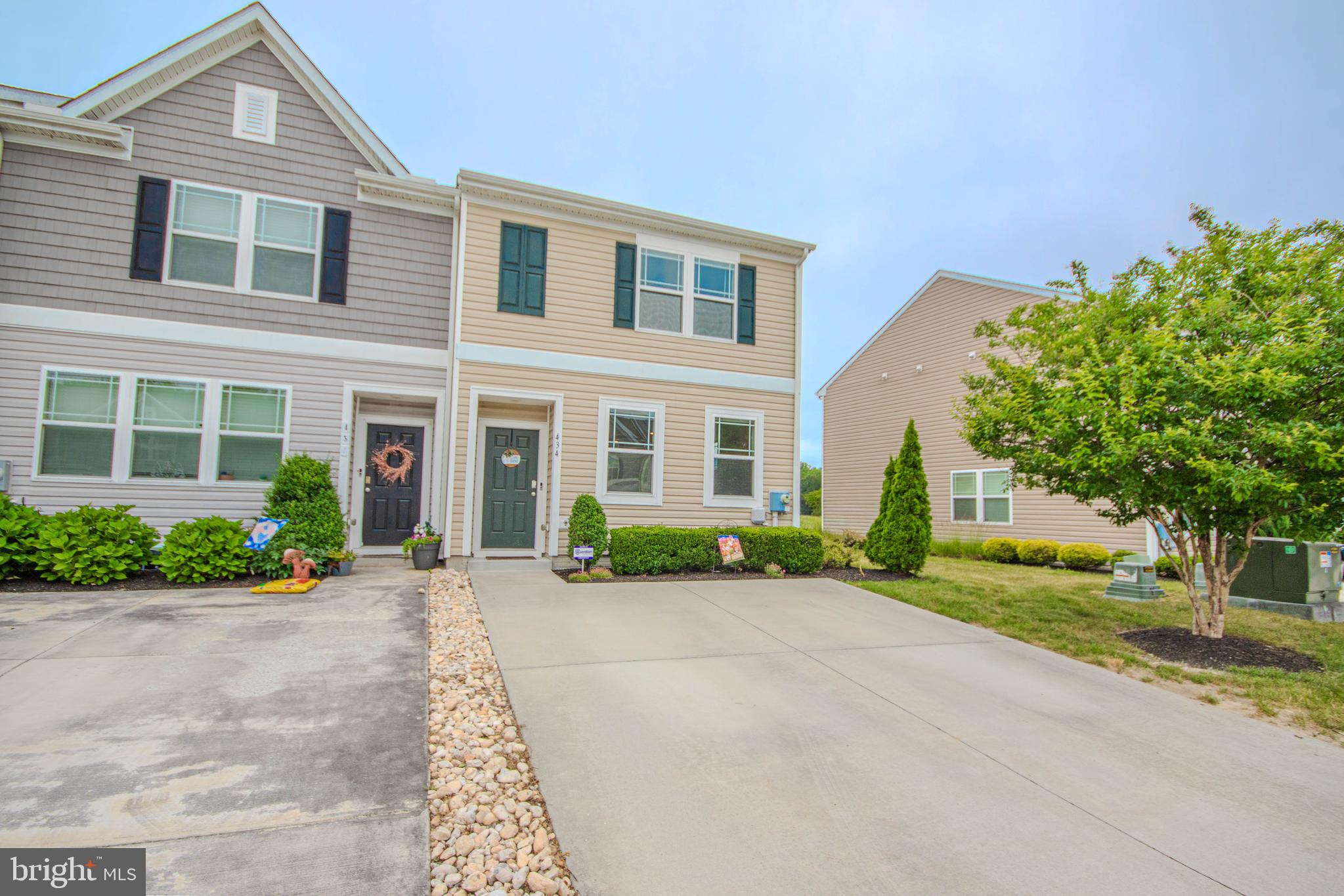 434 CREEKBED CIRCLE