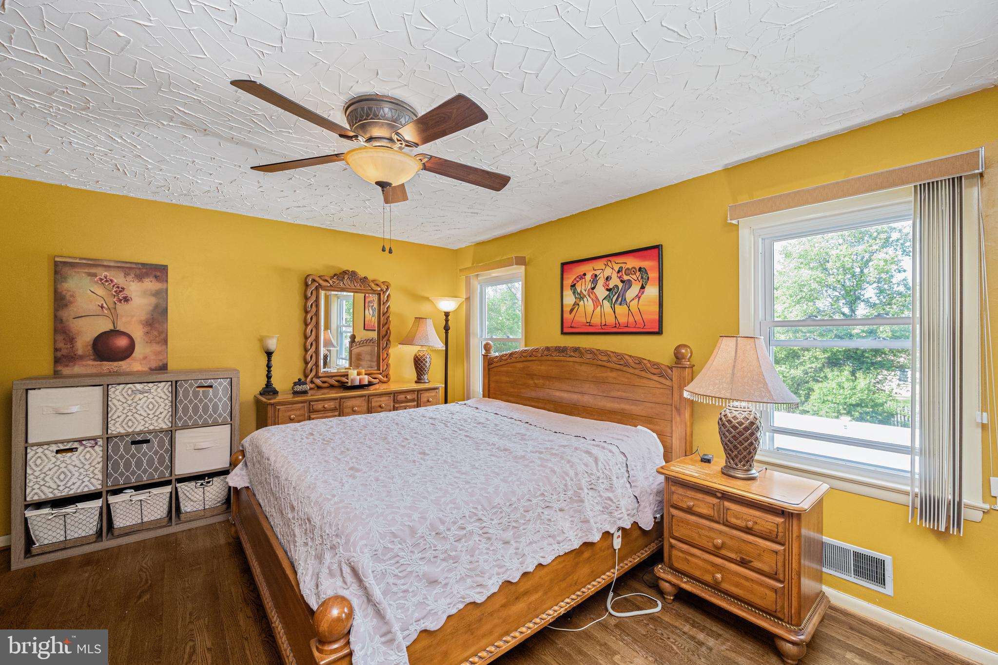 WINDBROOK - Residential