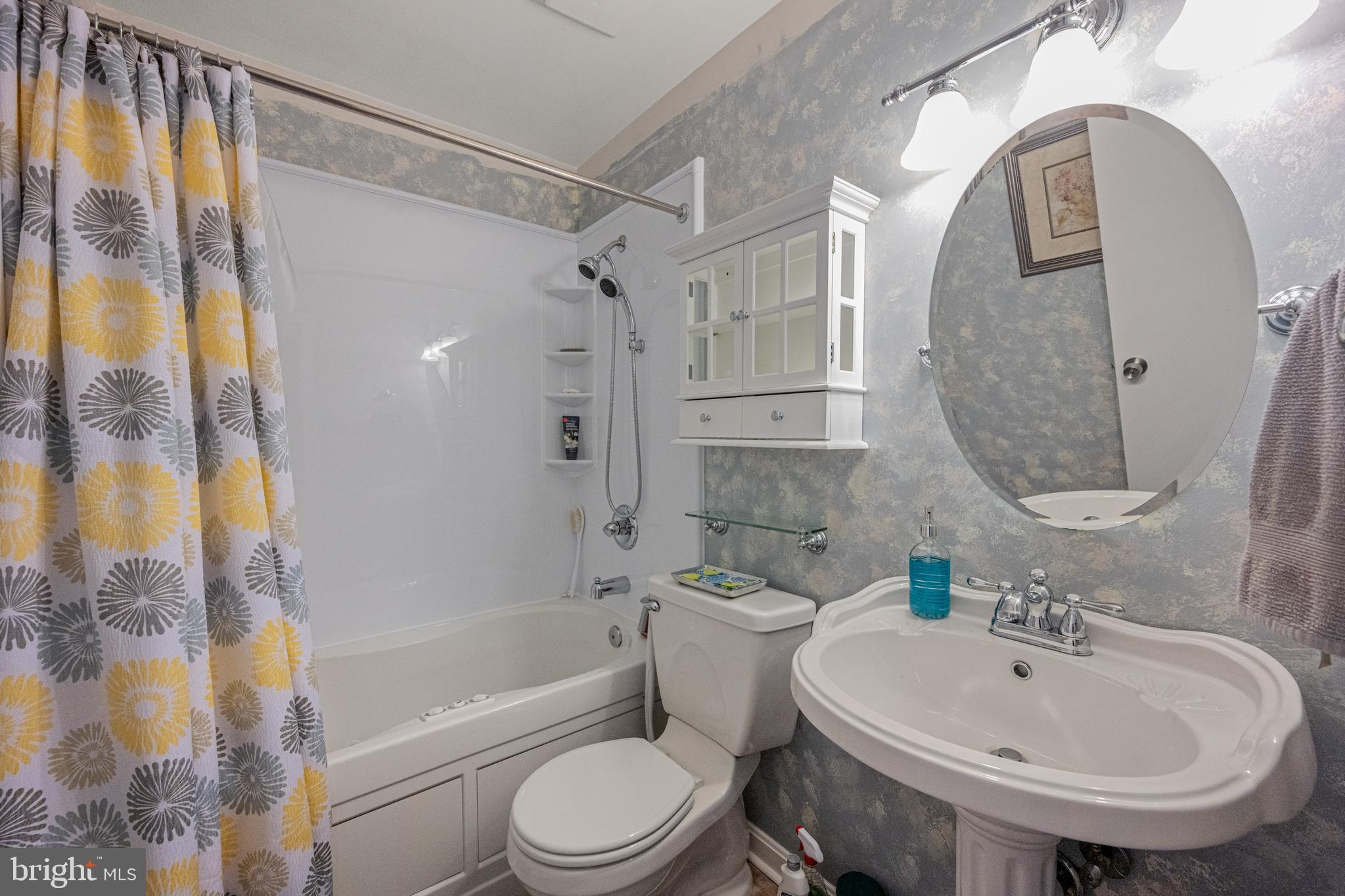 WINDBROOK - Residential