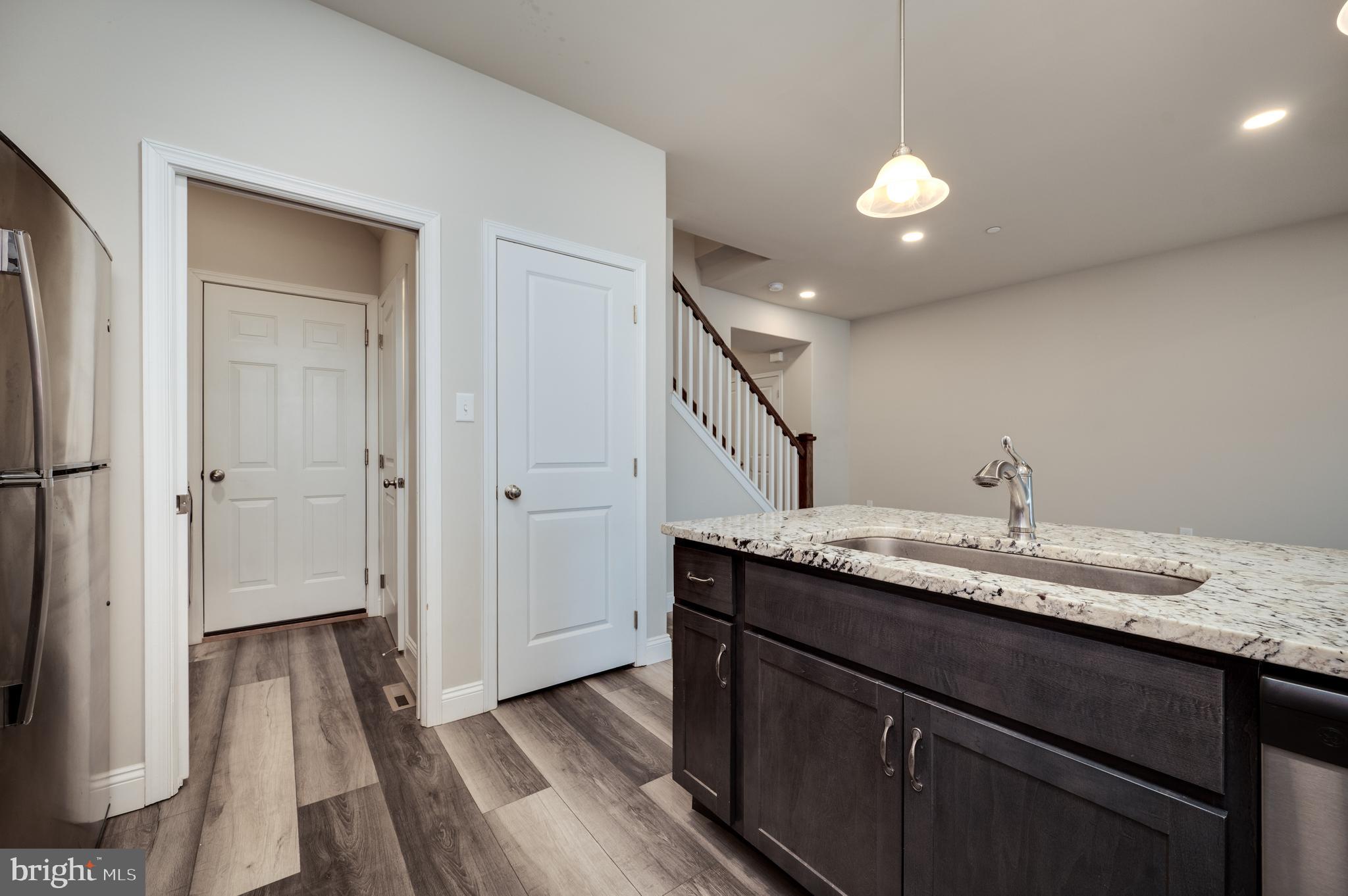 GLEN RIDGE - Residential Lease