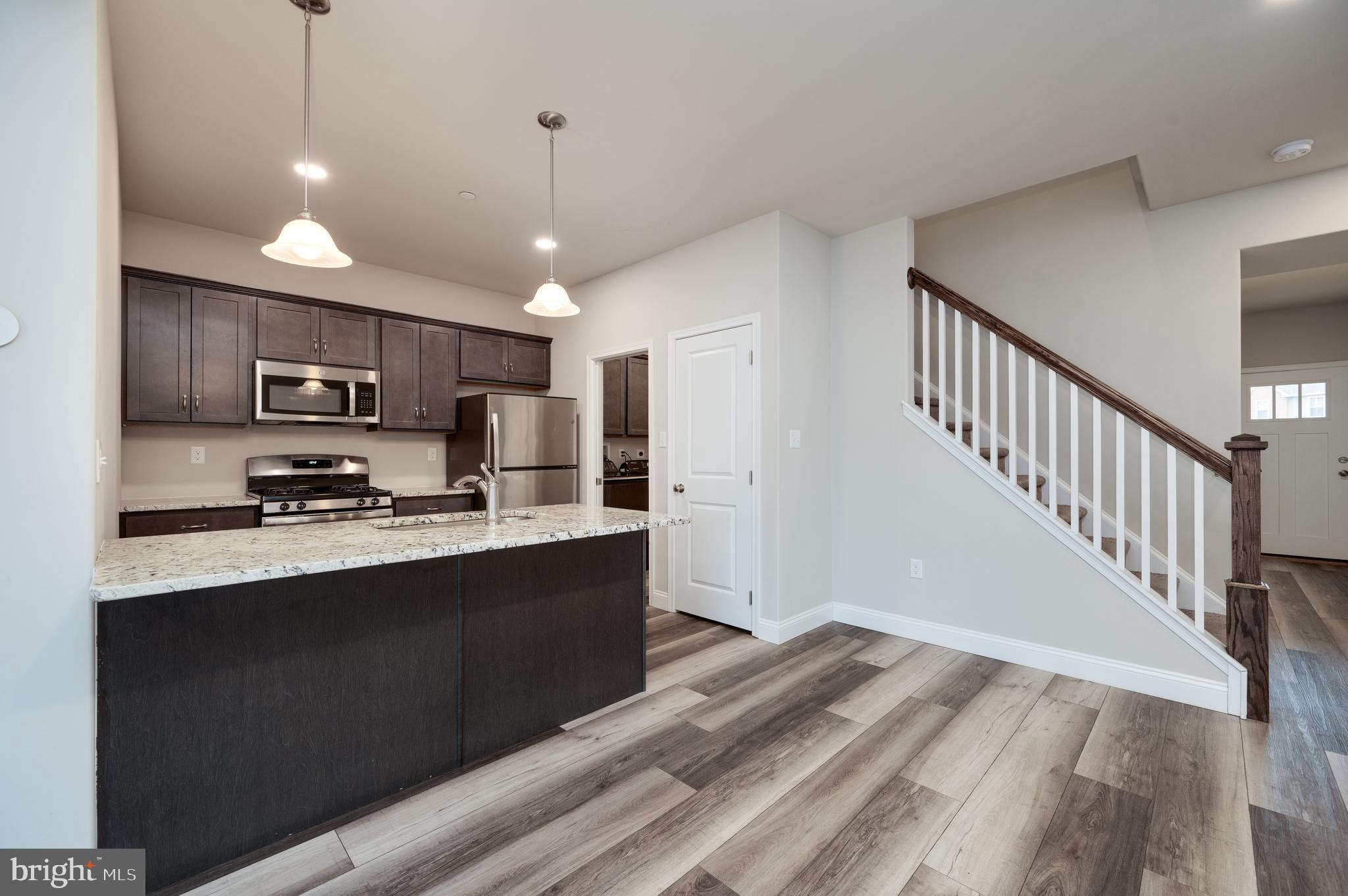 GLEN RIDGE - Residential Lease