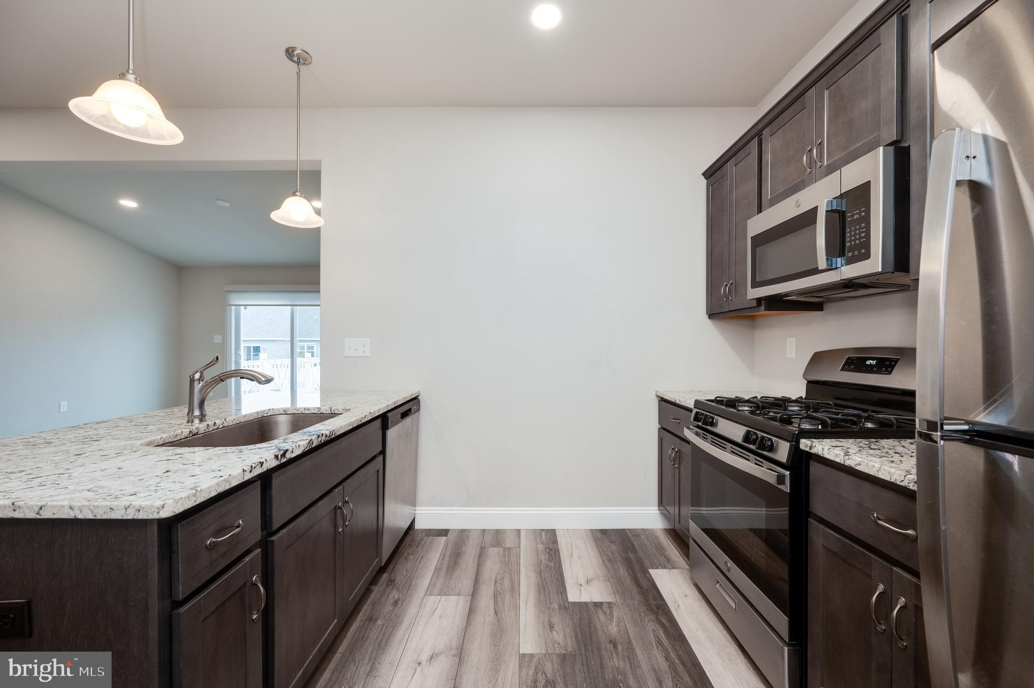 GLEN RIDGE - Residential Lease