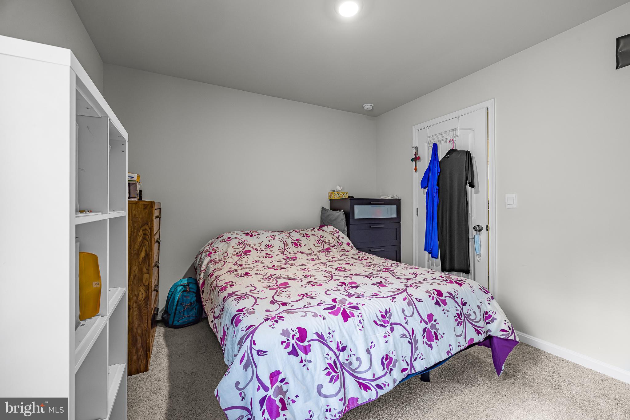 LOGANBERRY VILLAGE - Residential