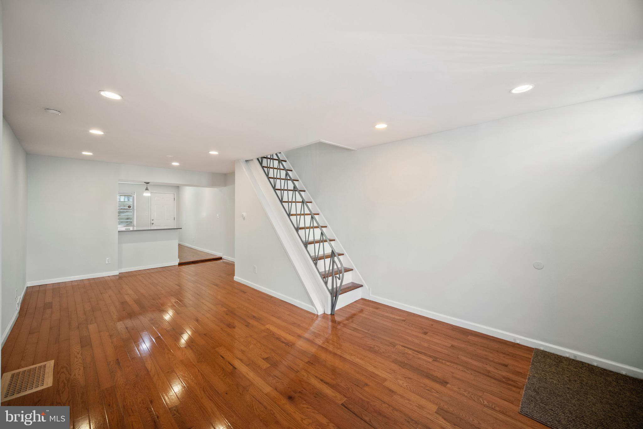 GRADUATE HOSPITAL - Residential