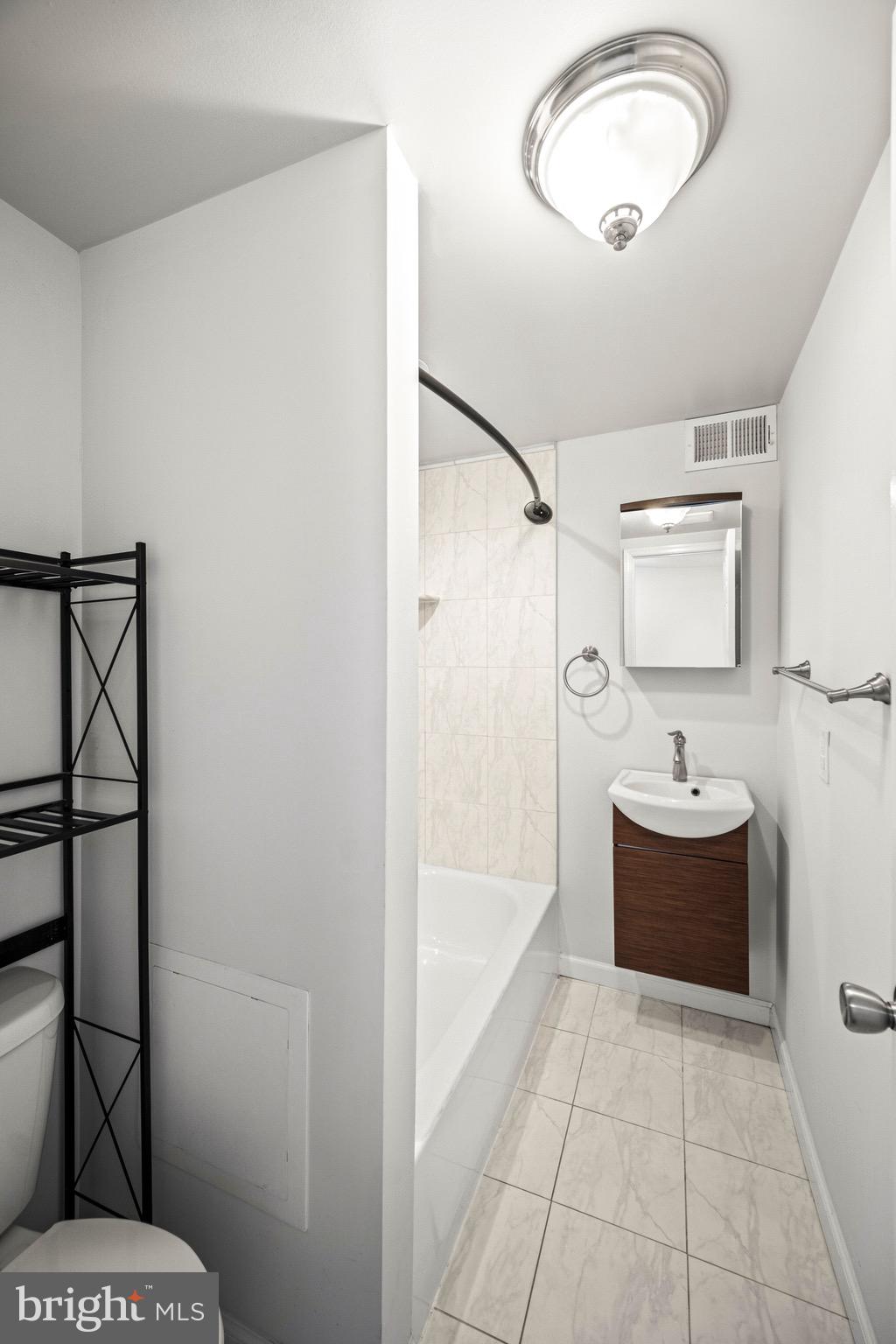 GRADUATE HOSPITAL - Residential