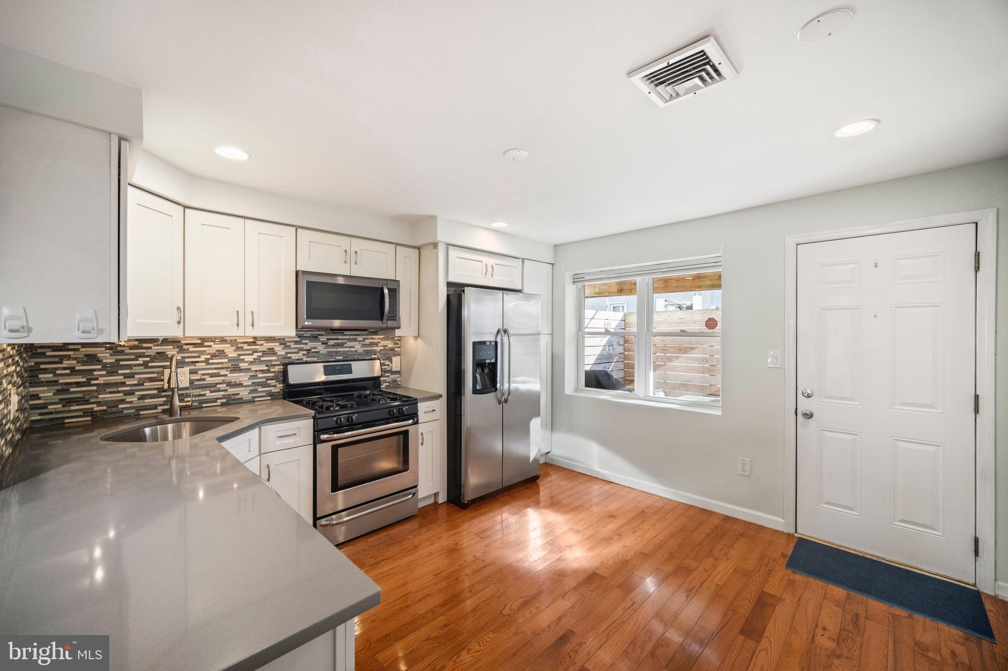 GRADUATE HOSPITAL - Residential