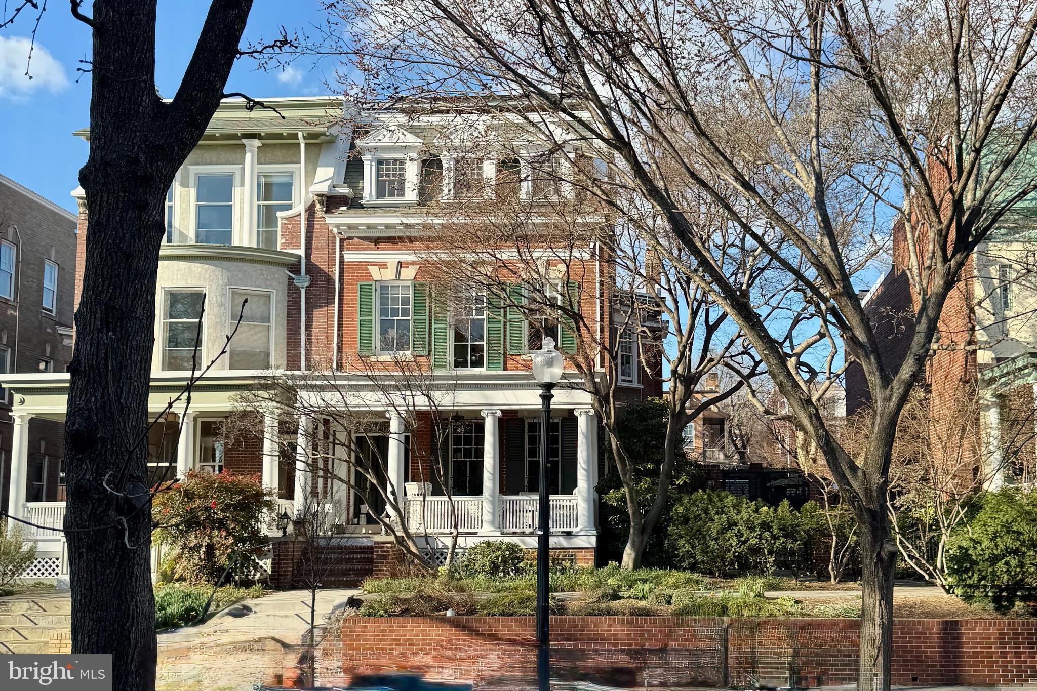 MOUNT PLEASANT - Residential