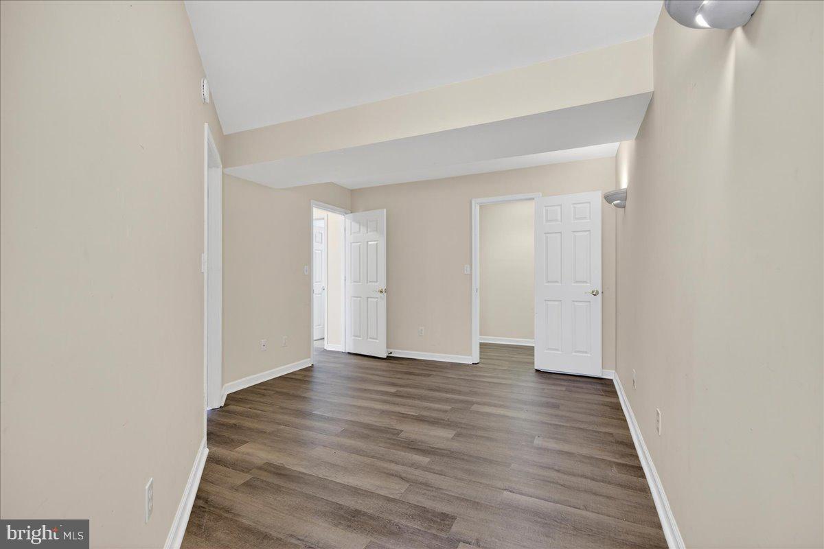 LAKE MONTICELLO - Residential