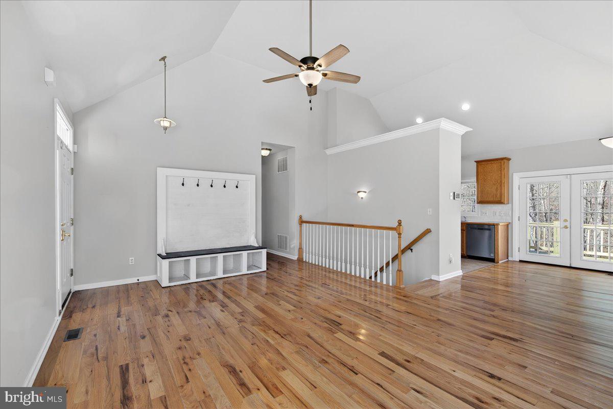 LAKE MONTICELLO - Residential