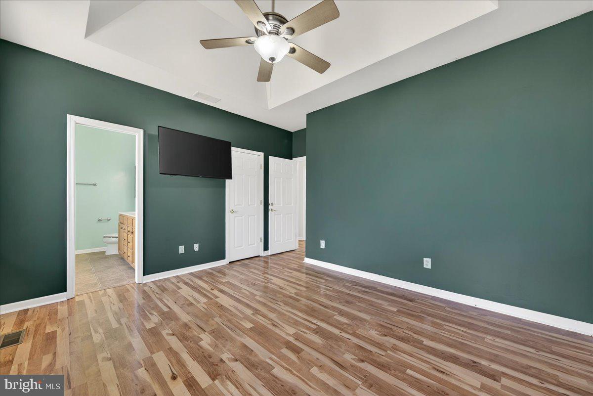 LAKE MONTICELLO - Residential