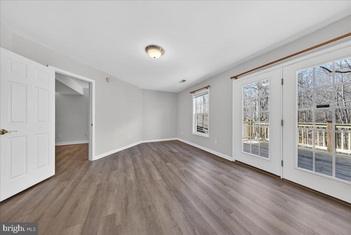 LAKE MONTICELLO - Residential