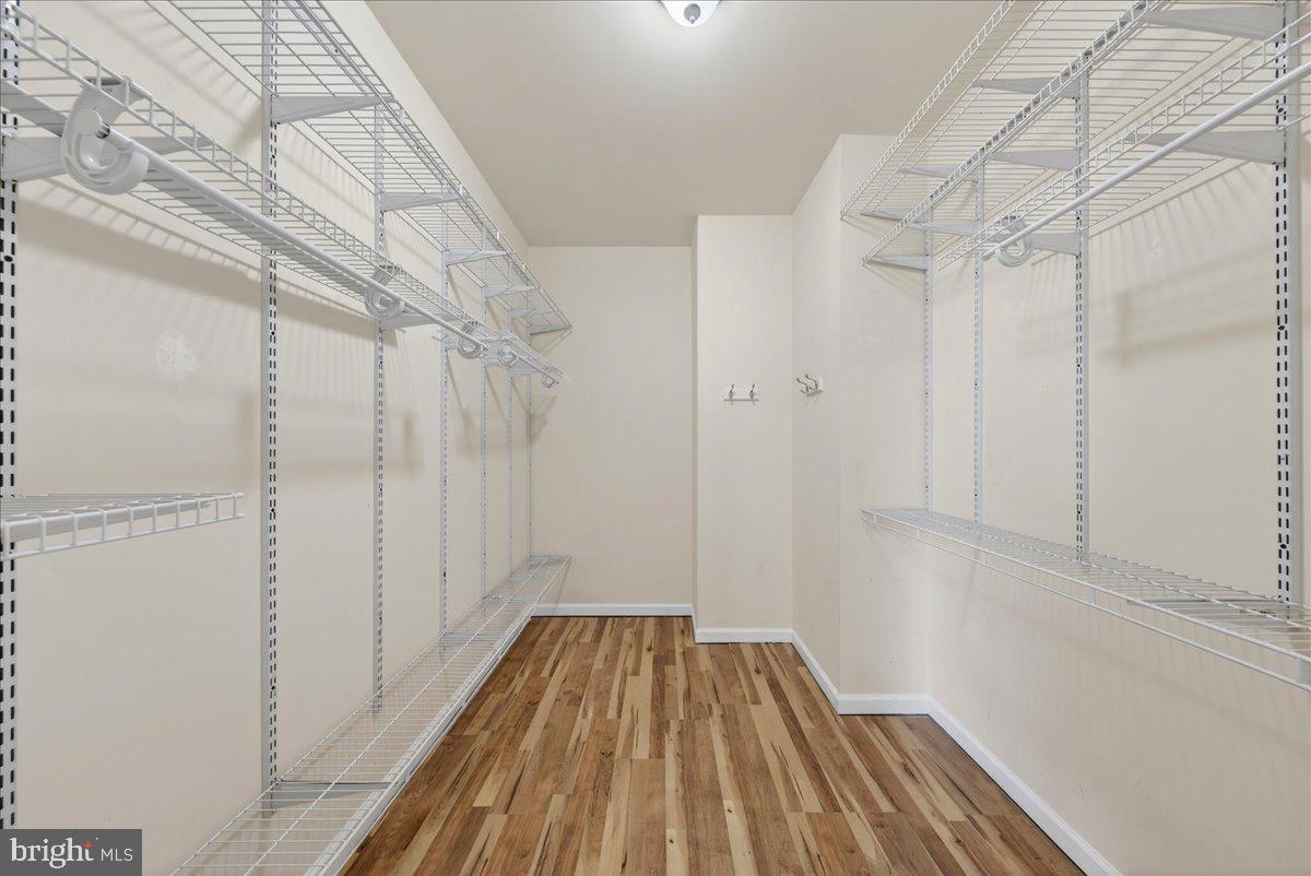 LAKE MONTICELLO - Residential