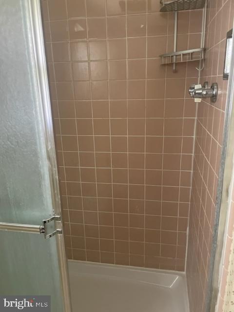 RUNNING BROOK - Residential