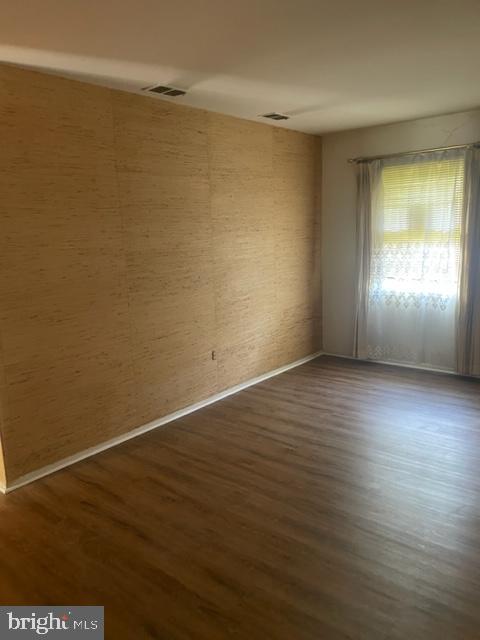 RUNNING BROOK - Residential