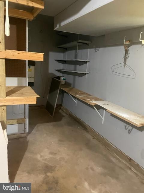 RUNNING BROOK - Residential