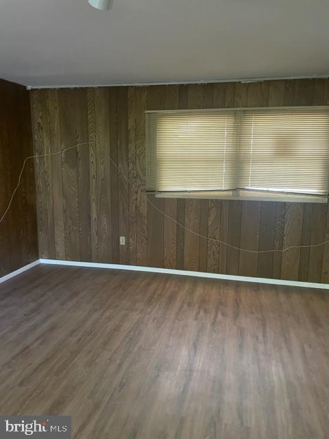 RUNNING BROOK - Residential