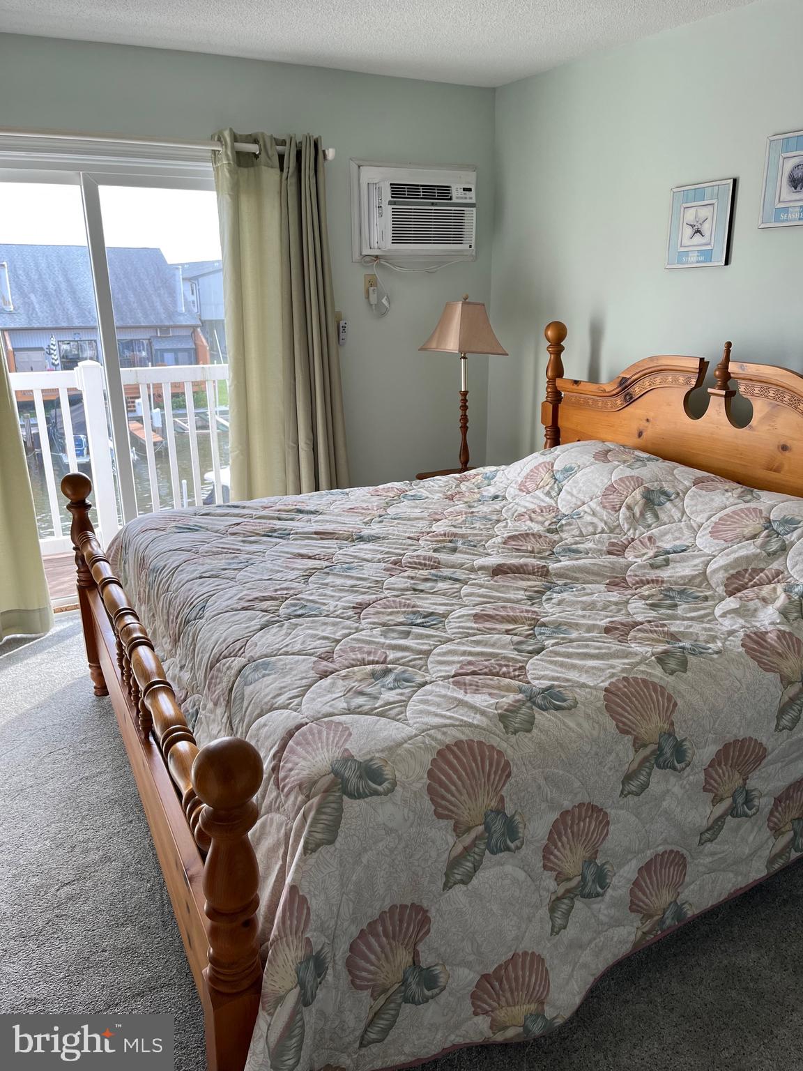 CAINE HARBOR MILE - Residential